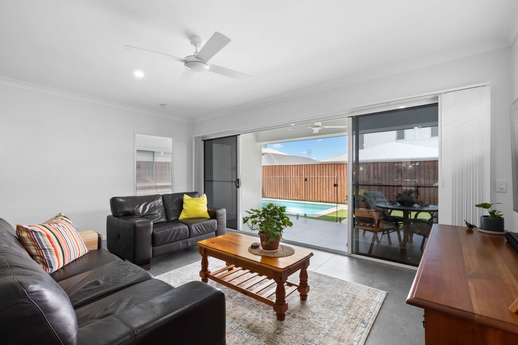 33 Valley Crescent, Palmview QLD 4553, Palmview - Thumbnail 5