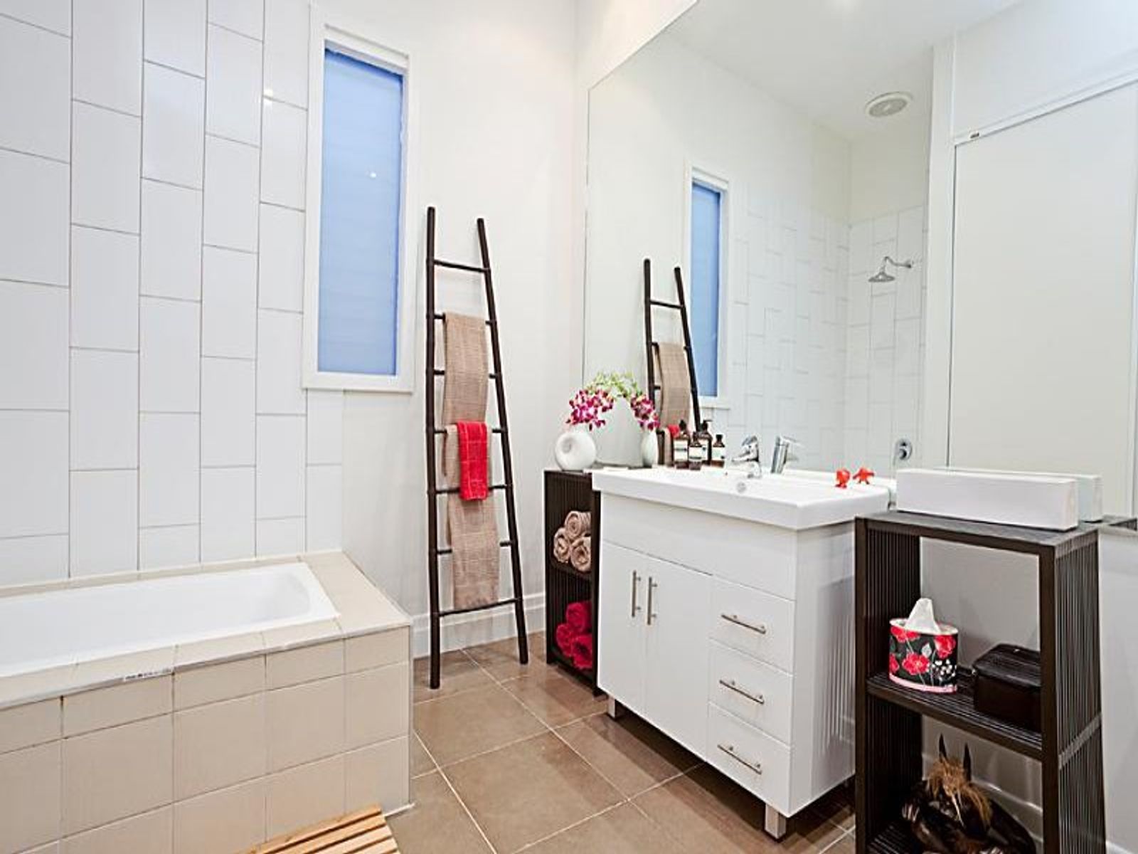 33 Henry Street, Kensington - Thumbnail 8