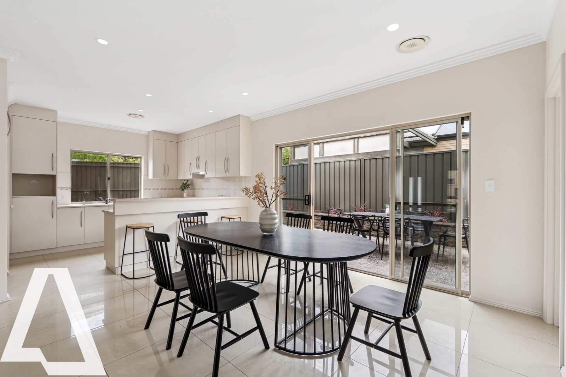 19, Mawson Lakes - Thumbnail 6