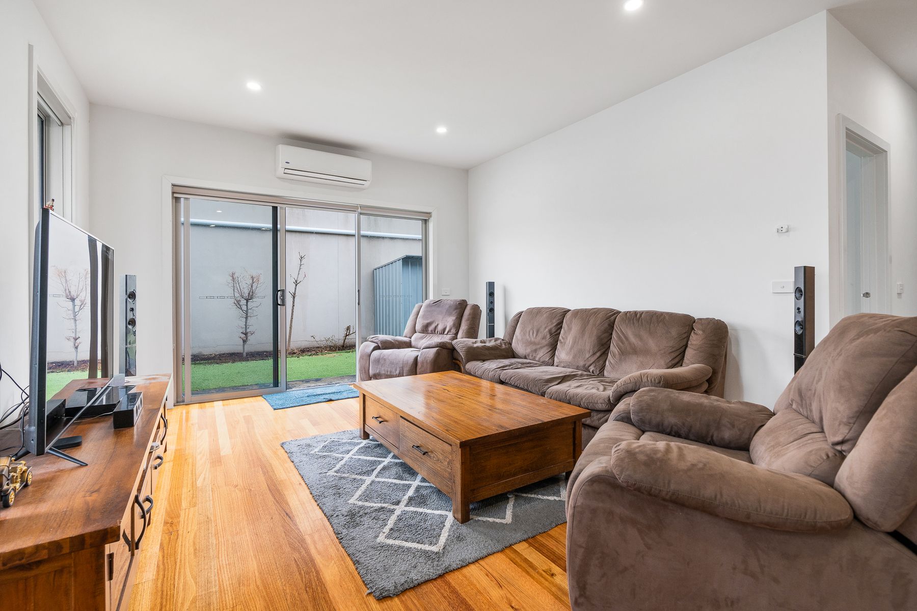1/60 St Andrews Drive, Sunshine North, VIC 3020, Sunshine North - Thumbnail 2