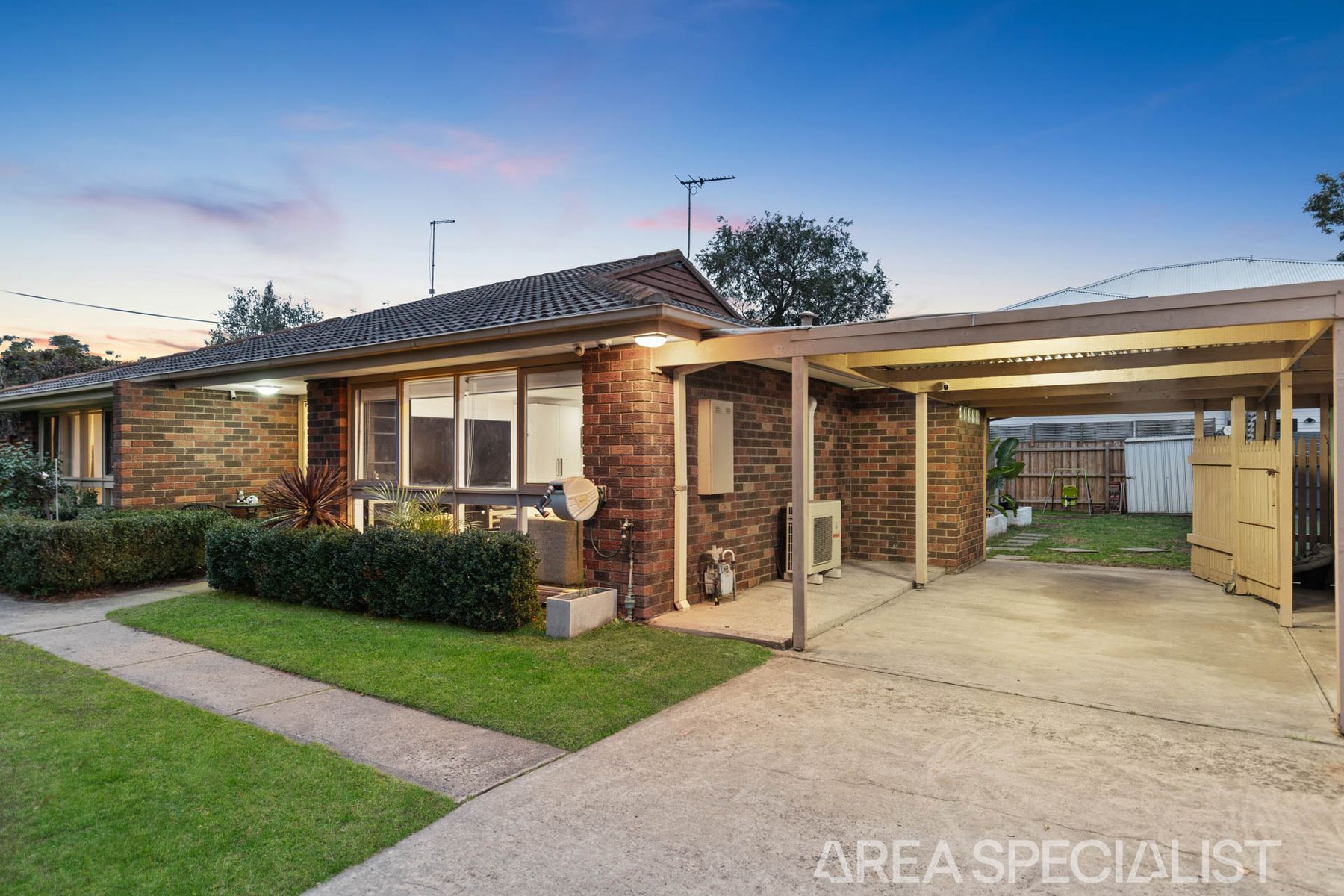 11/1, Frankston - Thumbnail 2