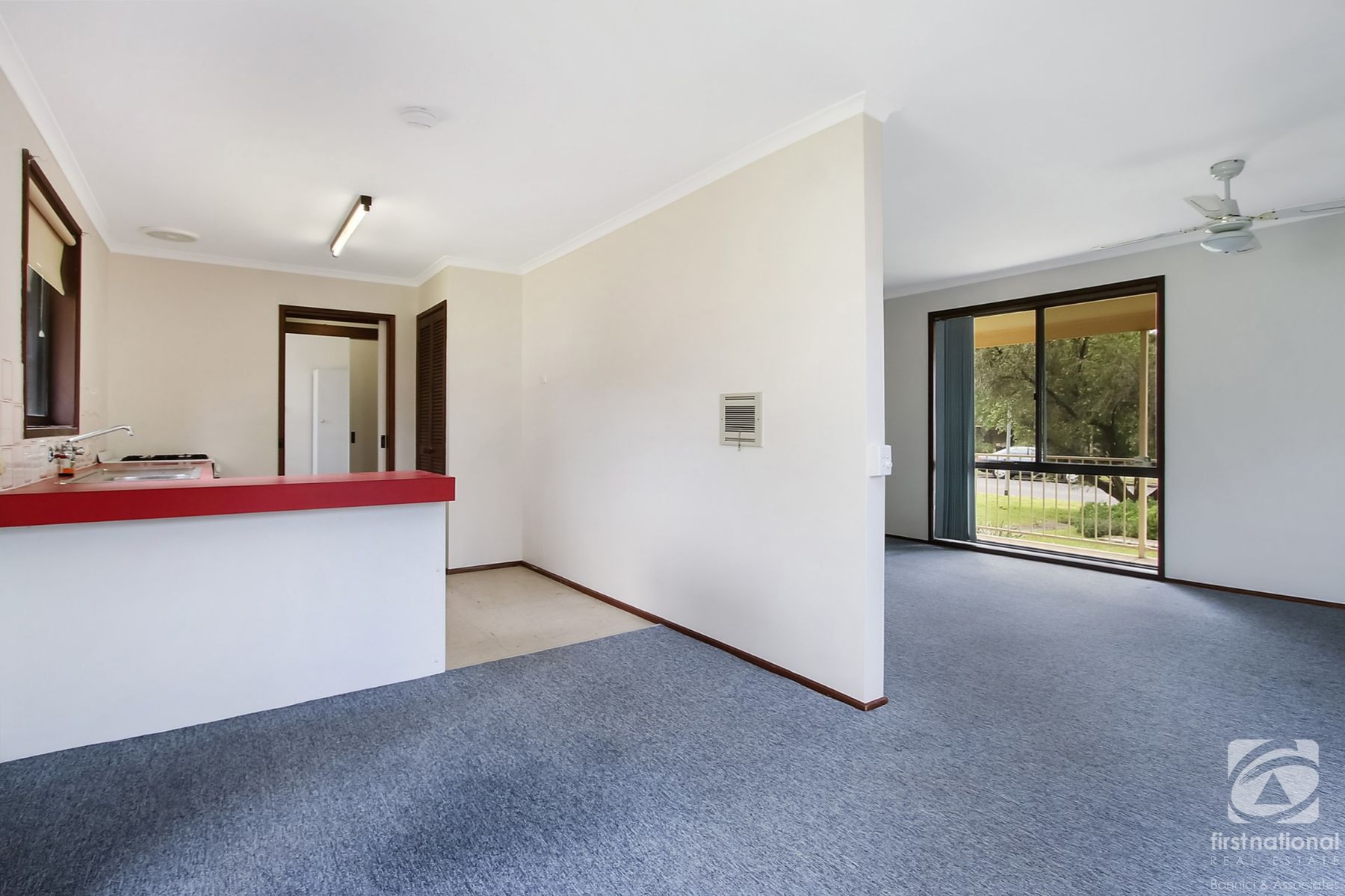 13 Wiltshire Crescent, Wodonga VIC 3690, Wodonga - Thumbnail 3