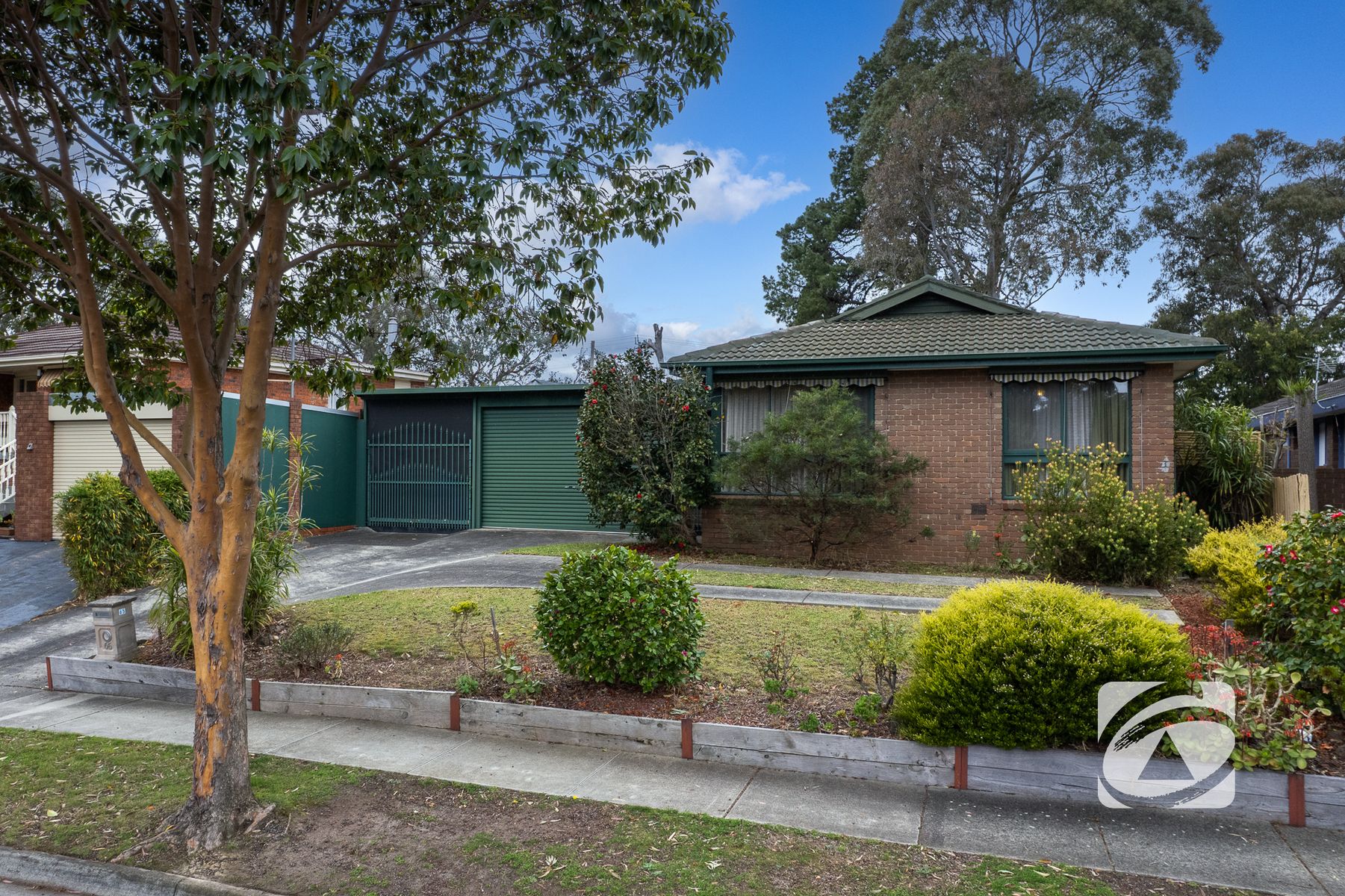 65 Chartwell Drive, Wantirna VIC 3152, Wantirna - Thumbnail 2