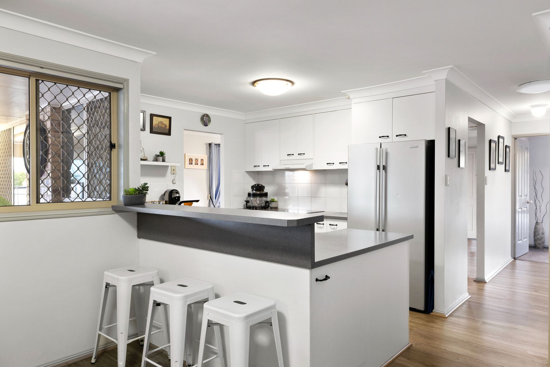 12 Fenwood Close, Boronia Heights QLD 4124, Boronia Heights - Thumbnail 2