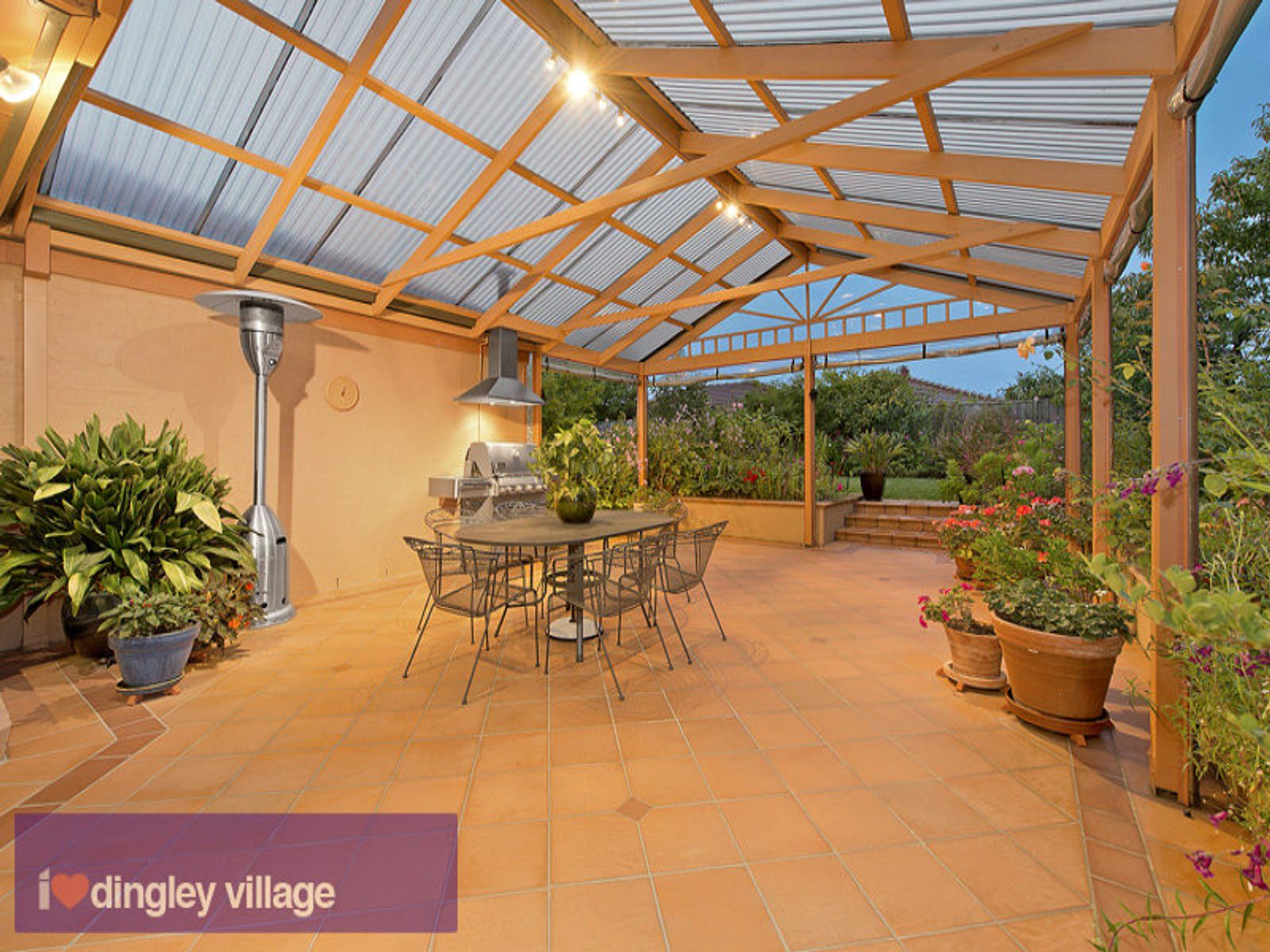 13 Aisha Crescent, Dingley Village, VIC 3172, Dingley Village - Thumbnail 2