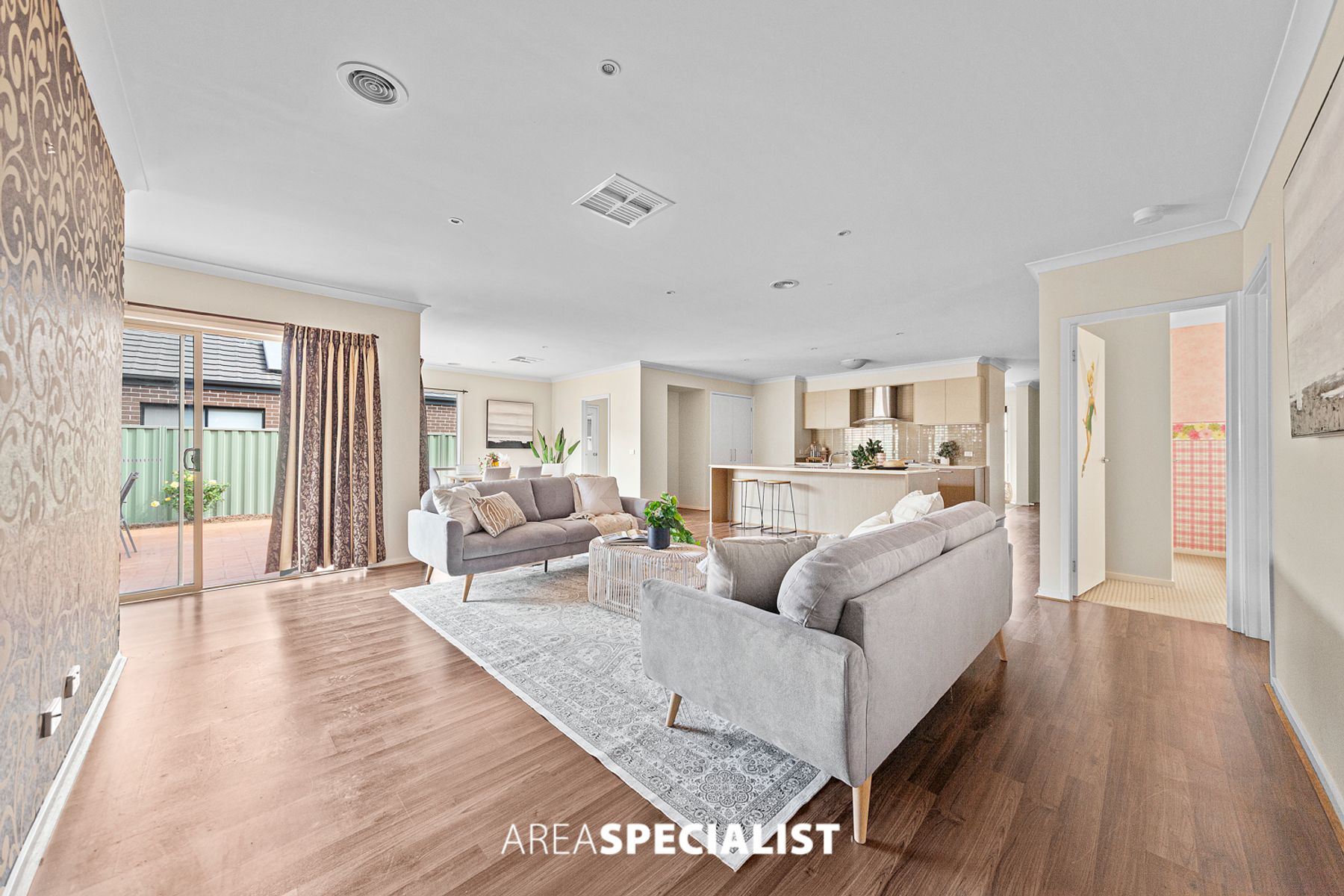 12 Edmund Street, Pakenham, VIC 3810, Pakenham - Thumbnail 3