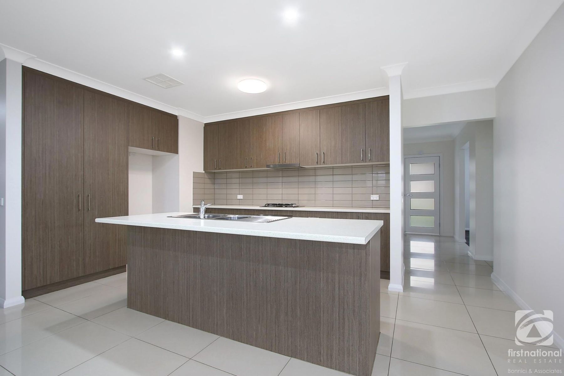 16 Gabrielle Court, Lavington NSW 2641, Lavington - Thumbnail 3