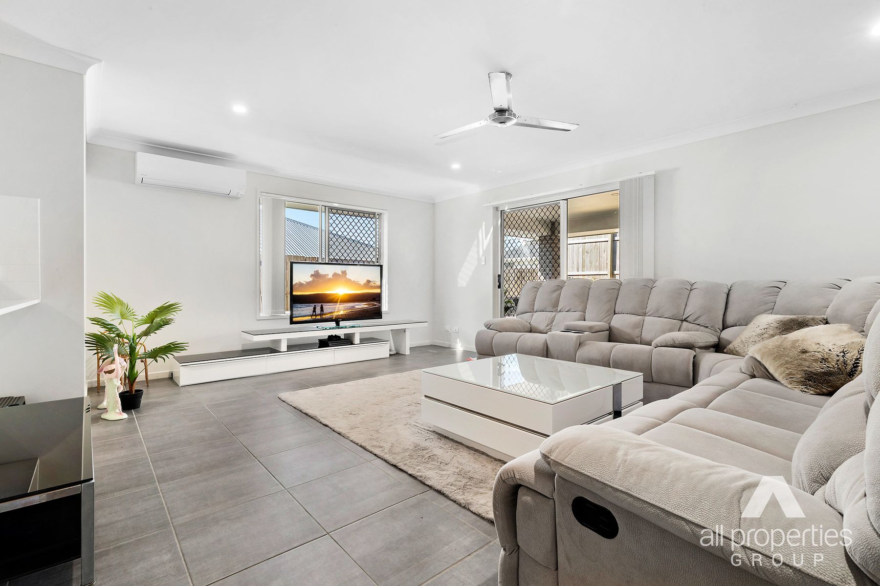 16 Haymarket Street, Flagstone QLD 4280, Flagstone - Thumbnail 5