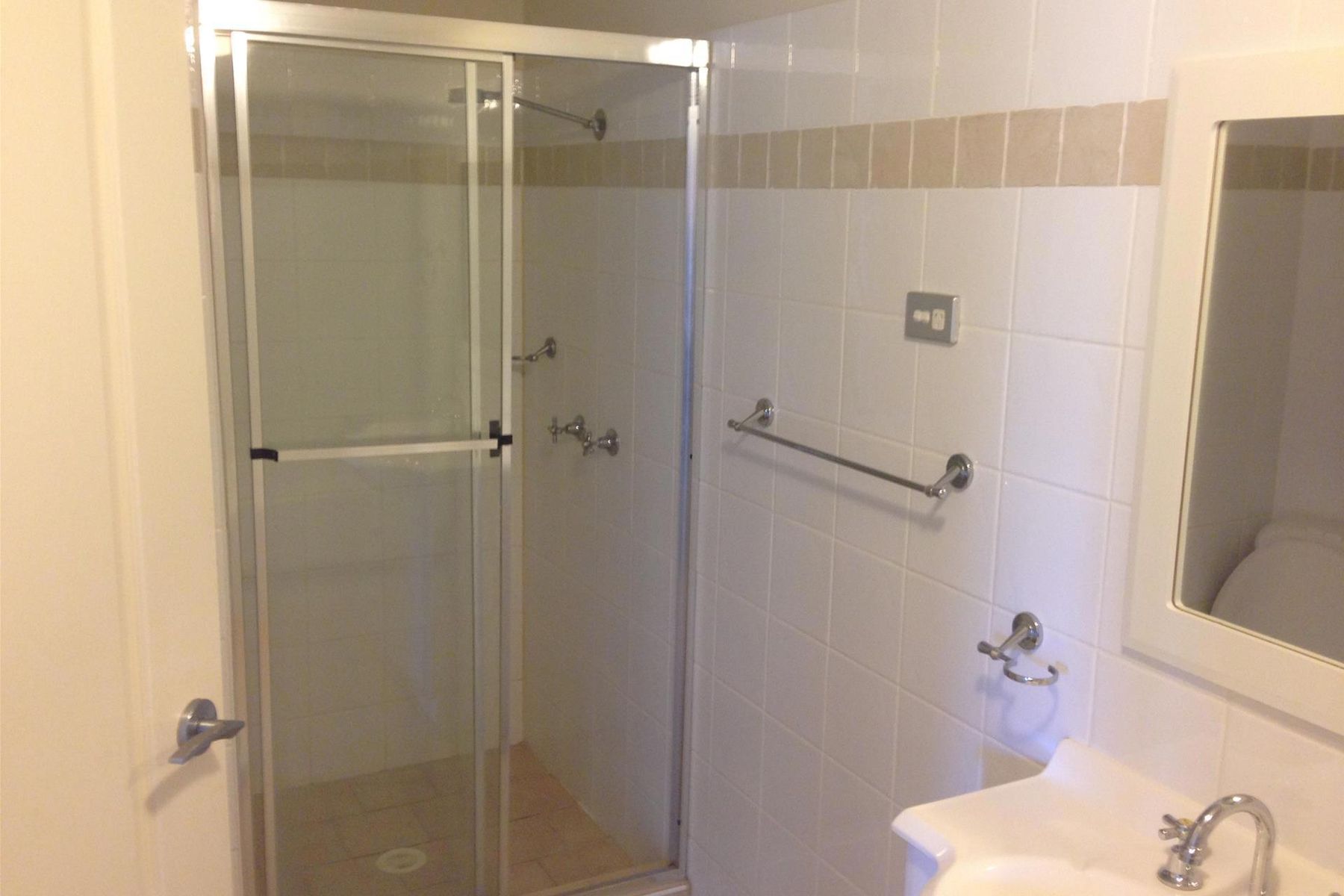 18/1-7 Hume Avenue, Castle Hill NSW 2154, Castle Hill - Thumbnail 4