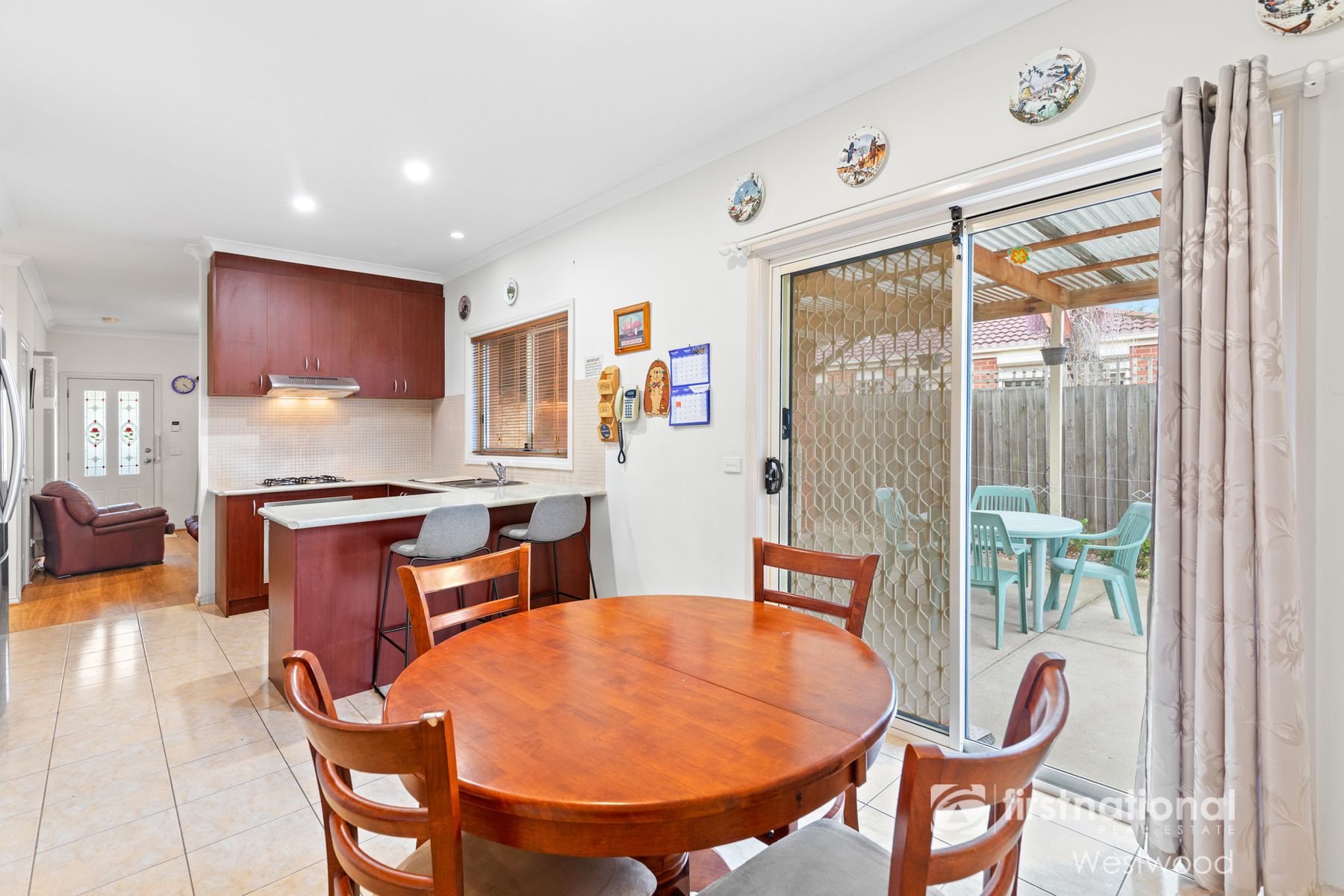 9 Emu Court, Werribee VIC 3030, Werribee - Thumbnail 3