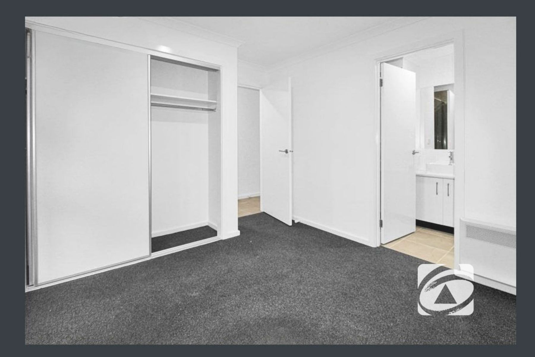 19 Sire Walk, Pakenham VIC 3810, Pakenham - Thumbnail 5