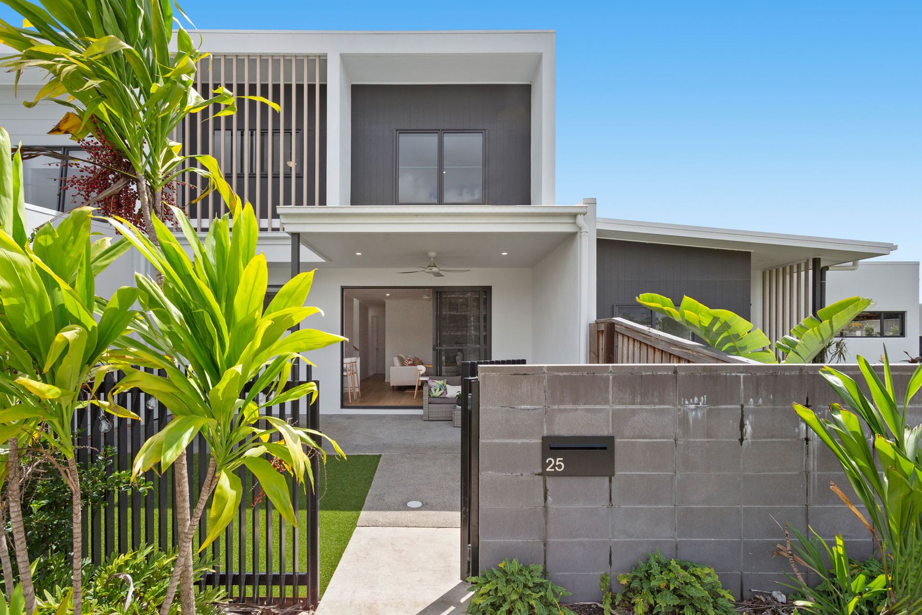 25 Harvest Drive, Palmview QLD 4553, Palmview - Thumbnail 2