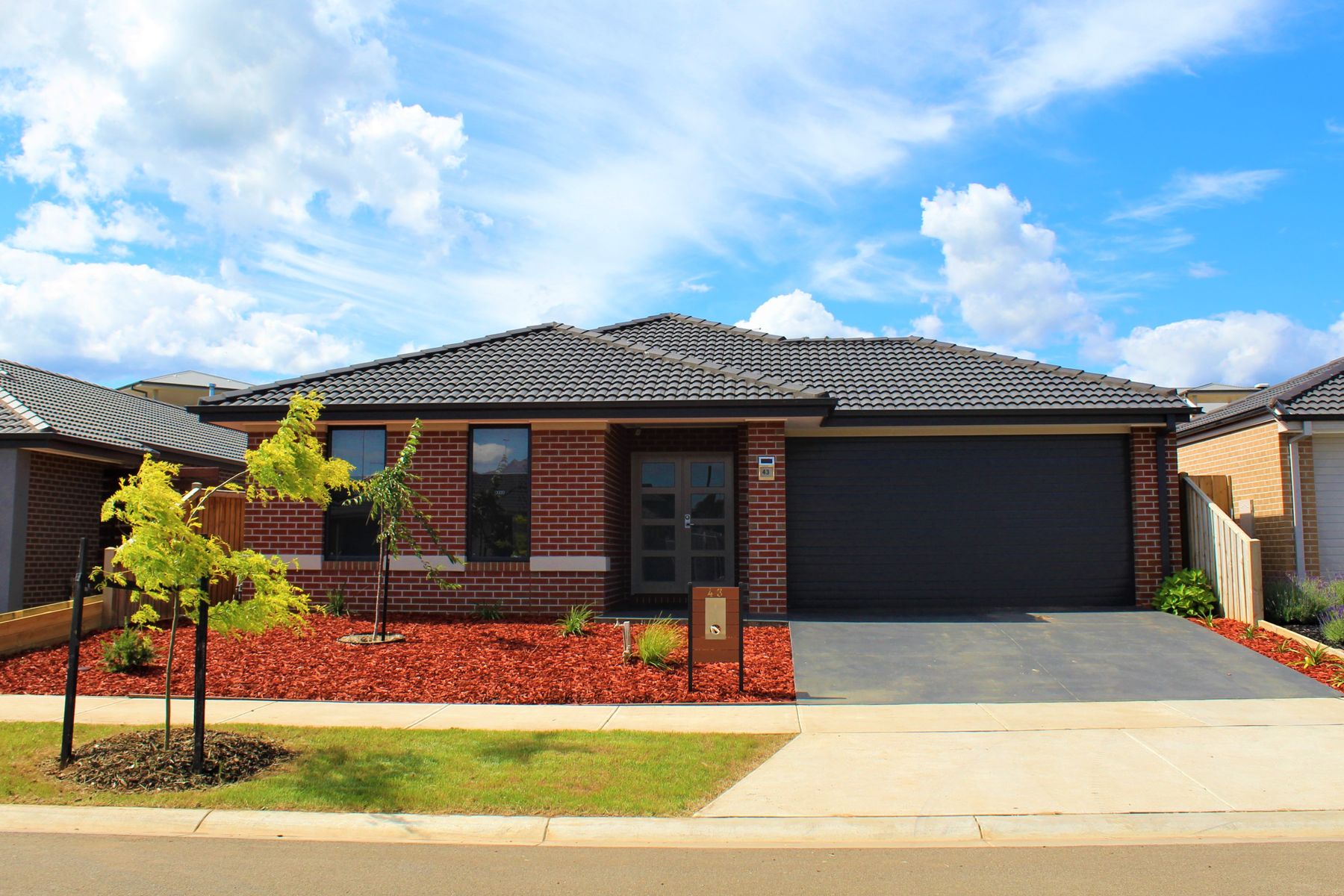 43 Meadowbrook Crescent, Warragul VIC 3820, Warragul - Thumbnail 2