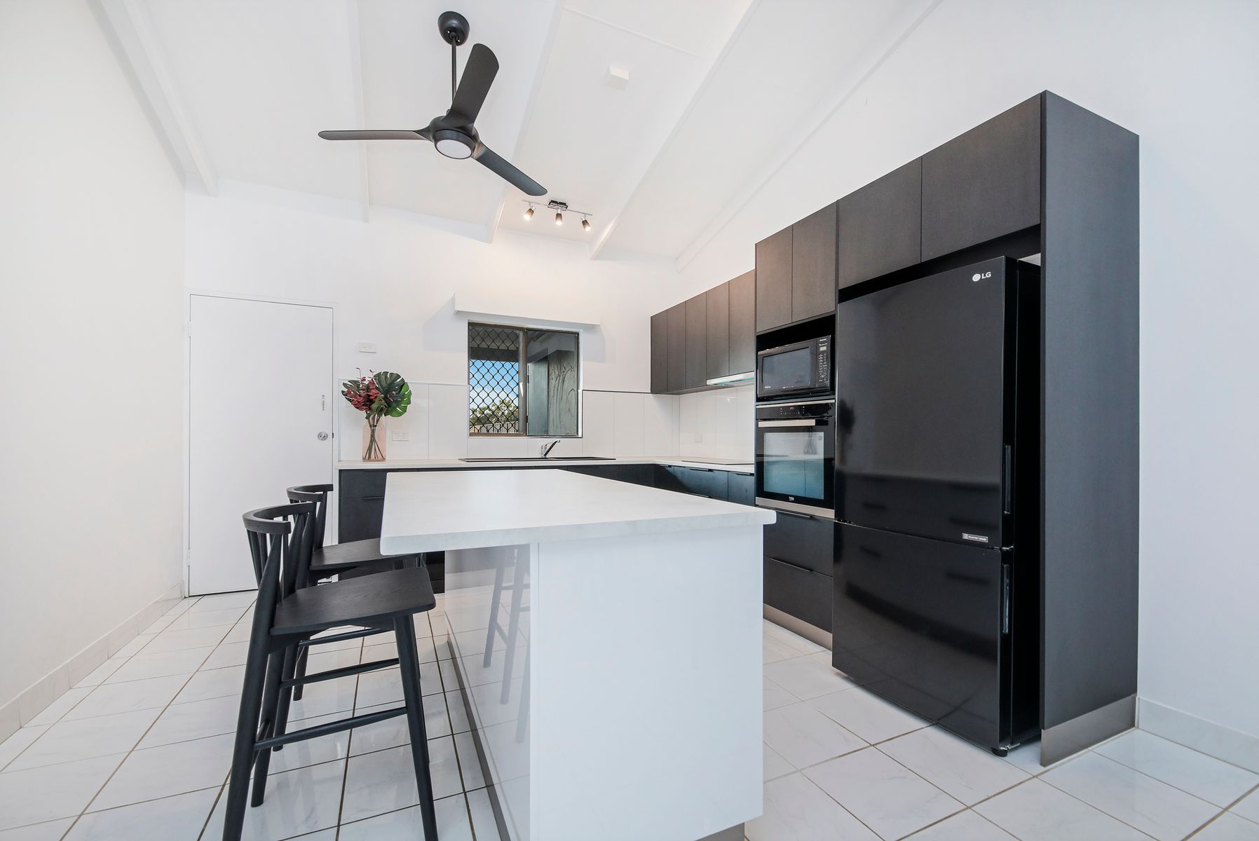 5/2 Armstrong Street, Leanyer NT 0812, Leanyer - Thumbnail 2