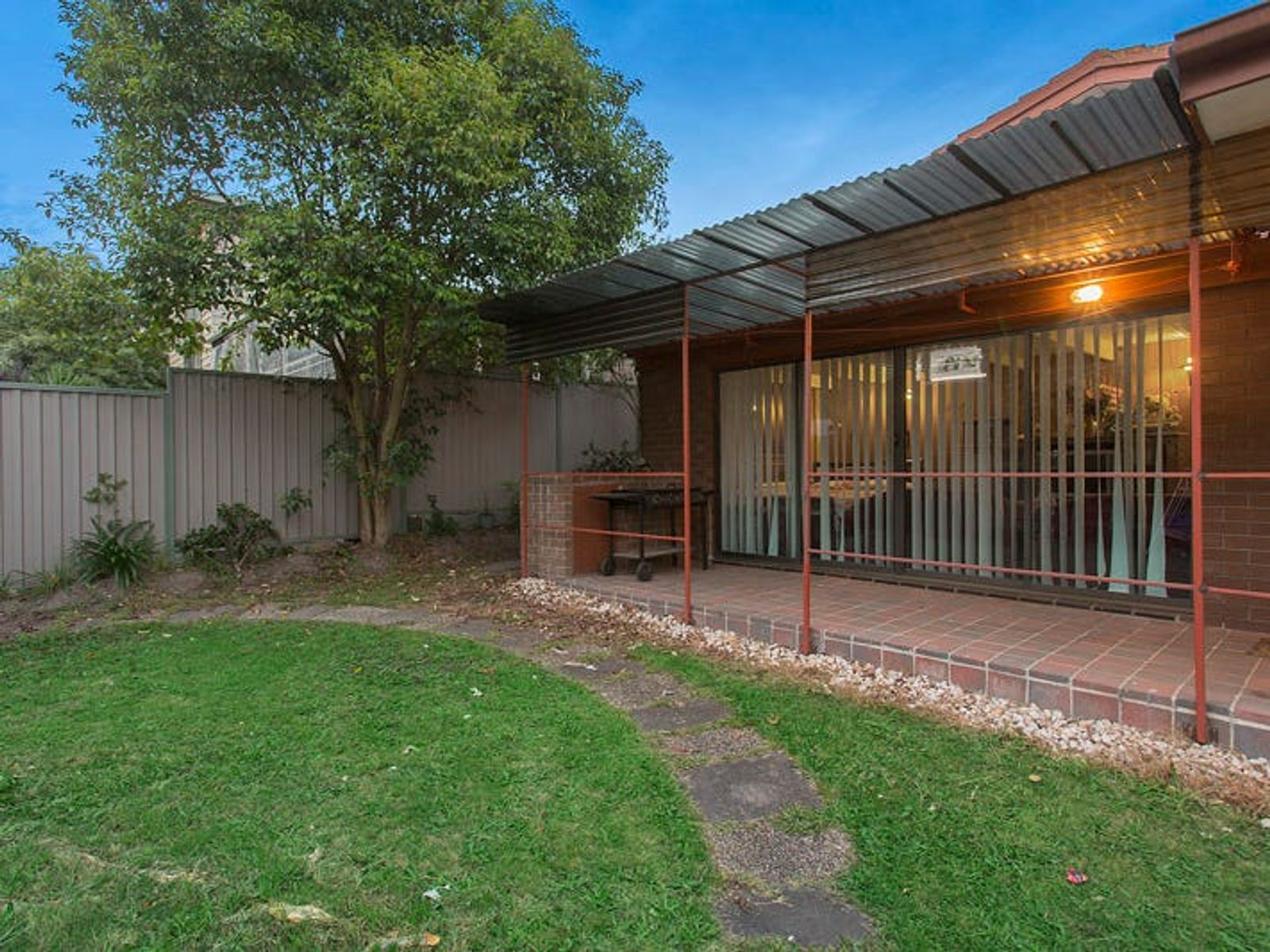 146 James Cook Drive, Endeavour Hills, VIC 3802, Endeavour Hills - Thumbnail 2