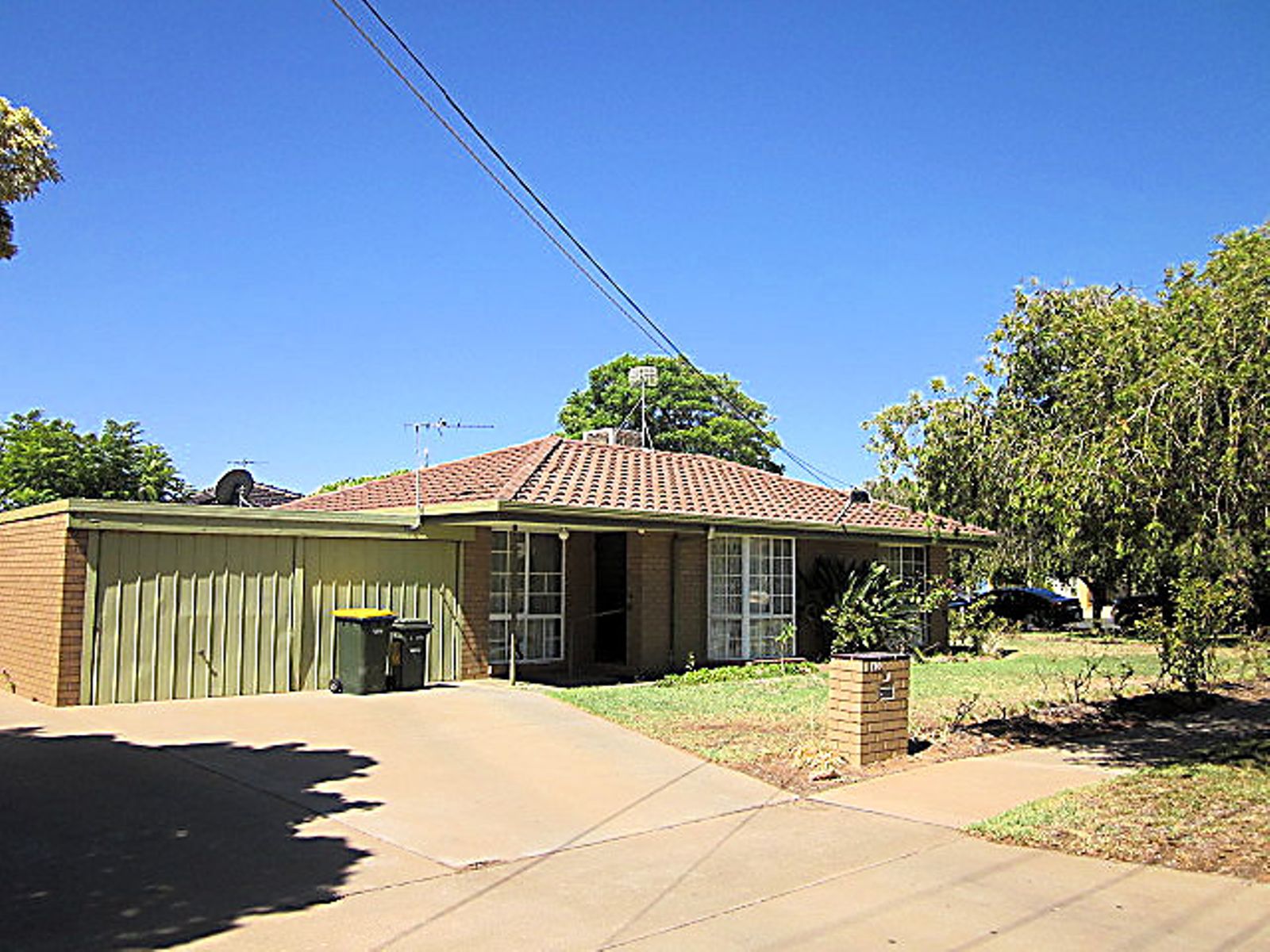 1/170 Tenth Street, Mildura - Thumbnail 2