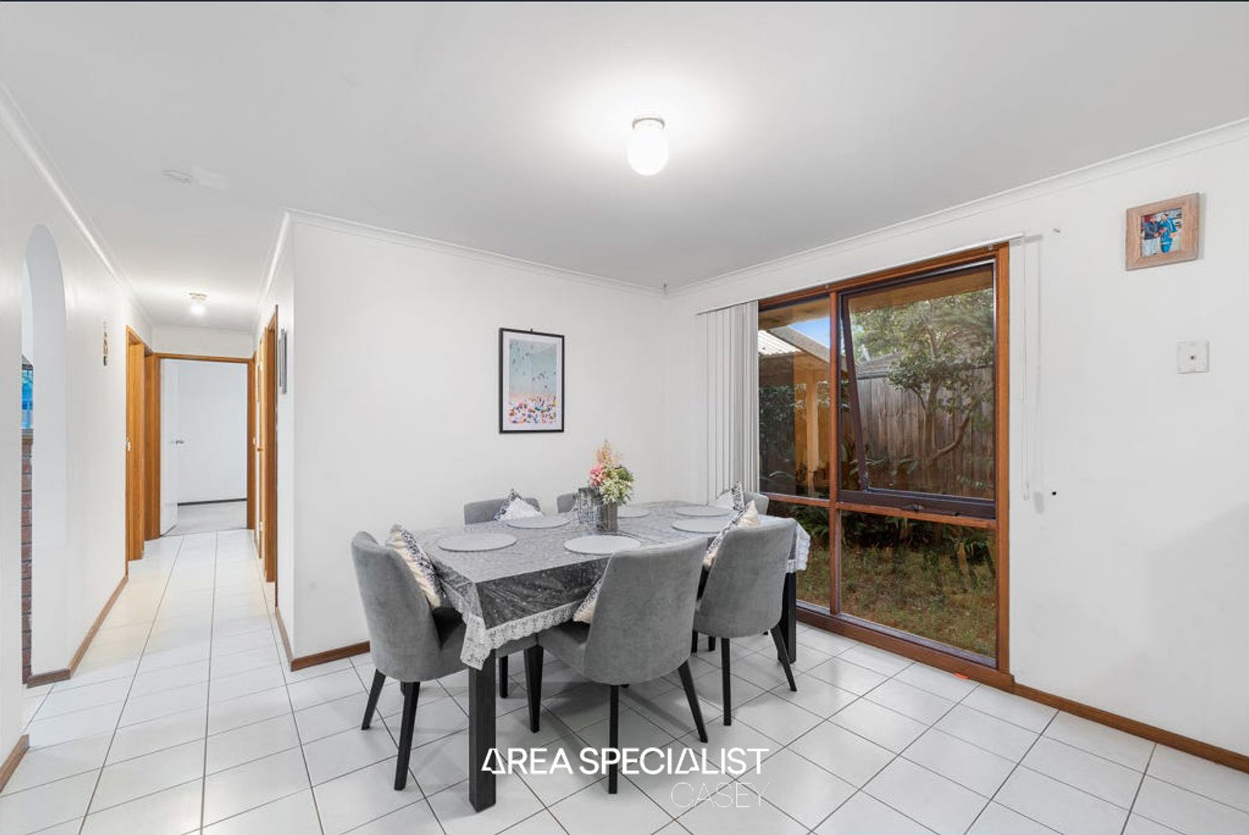 32 Strafford Avenue, Cranbourne, Cranbourne - Thumbnail 5