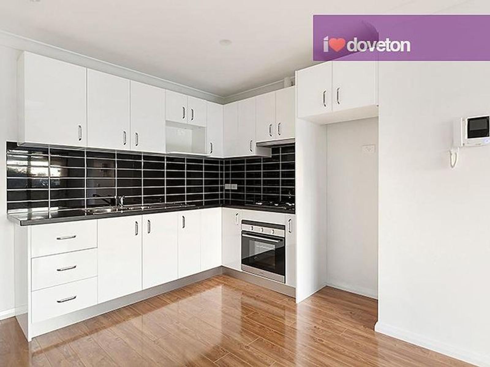 34, Doveton - Thumbnail 4