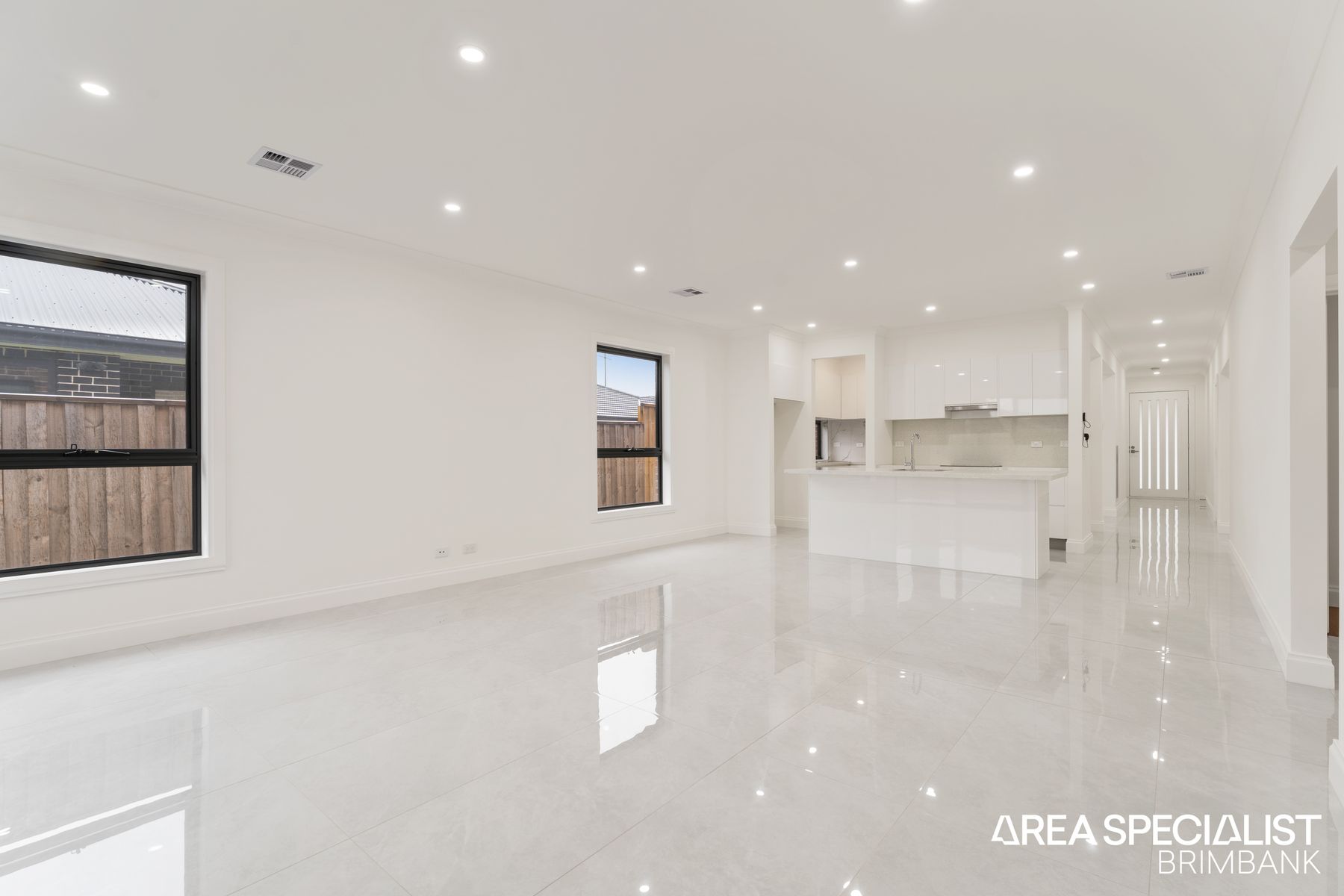 42 Adenmore Circuit, Deanside, Deanside - Thumbnail 2
