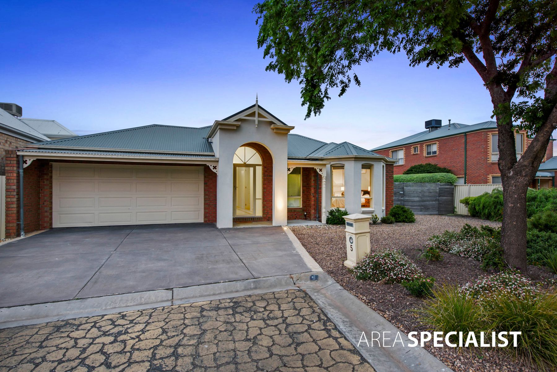 5 Cathedral Ct, Tarneit (1)