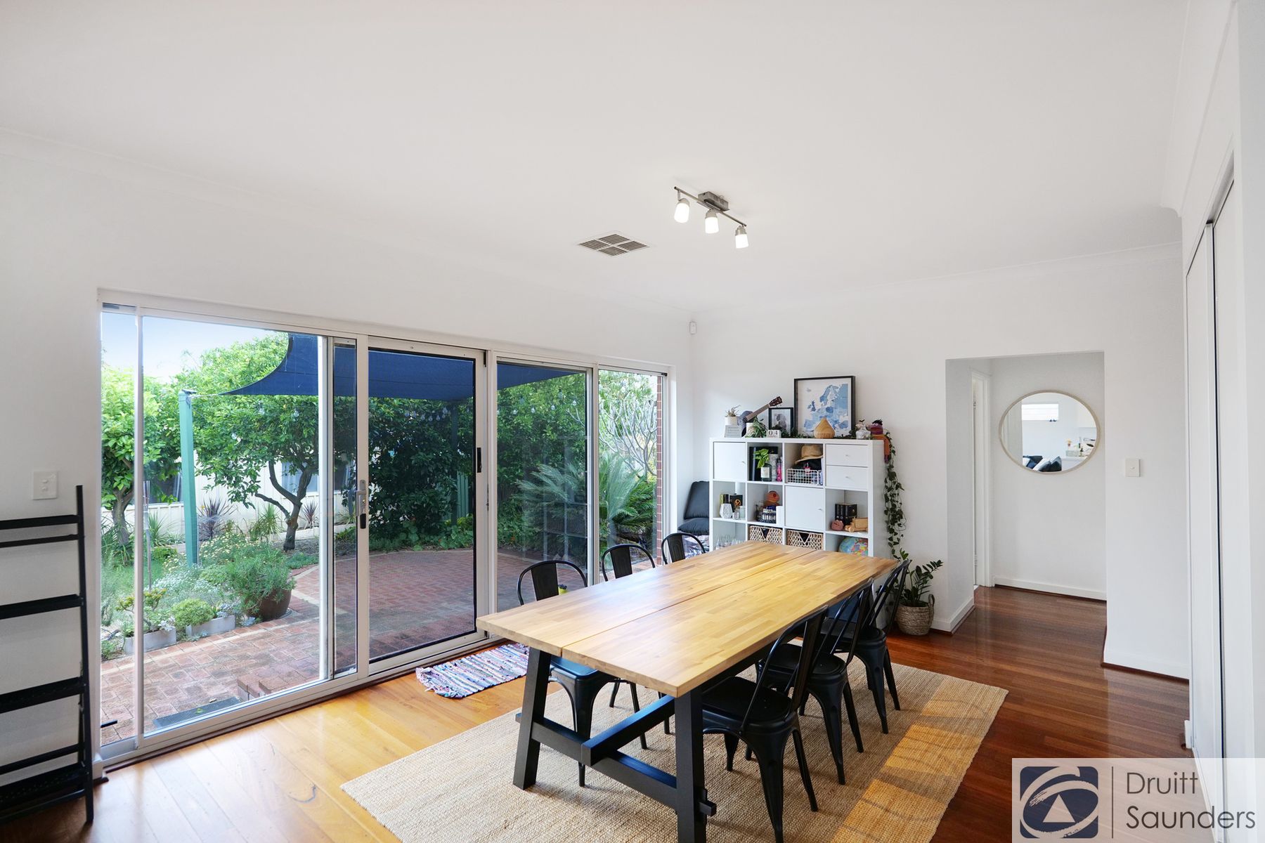 11 Diana Street, Innaloo WA 6018, Innaloo - Thumbnail 7