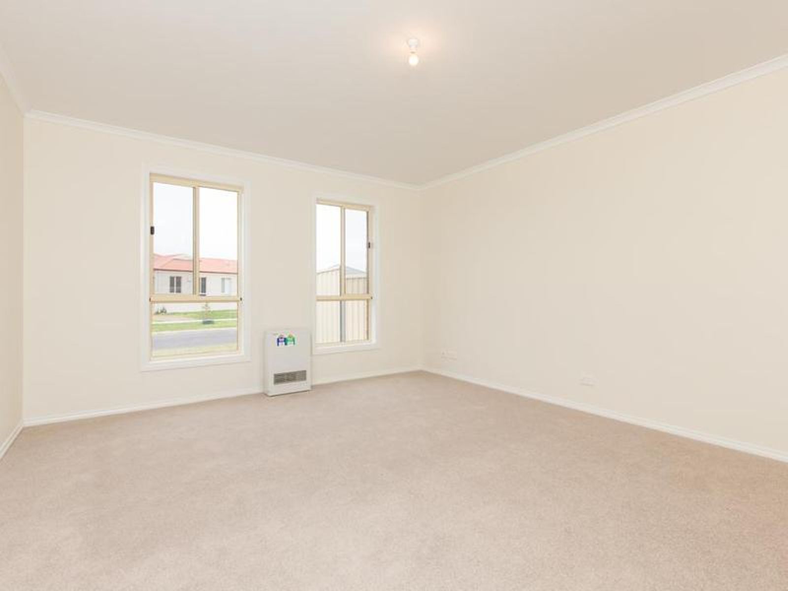 21 Chardonnay Drive, Mildura - Thumbnail 2