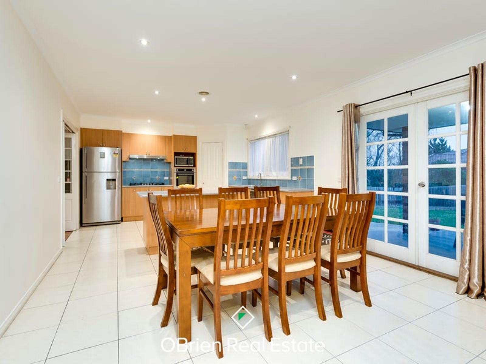 41 Barnsley Drive, Endeavour Hills, VIC 3802, Endeavour Hills - Thumbnail 4