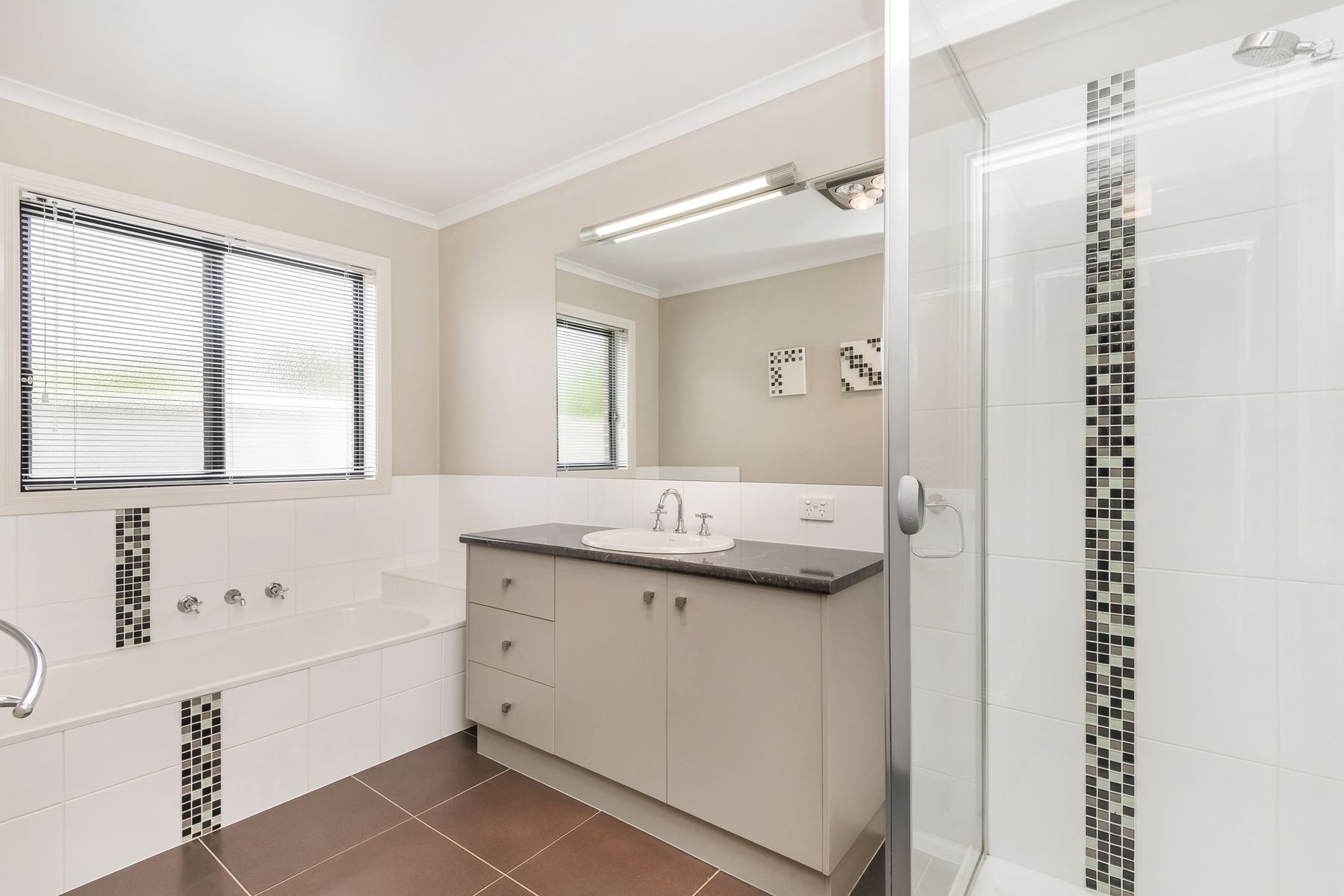 39 Arthurs Crescent, Strathfieldsaye, VIC 3551, Strathfieldsaye - Thumbnail 5