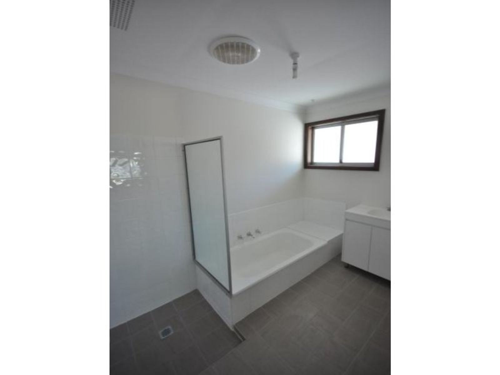 14 Derek Street, West Busselton WA 6280, West Busselton - Thumbnail 5