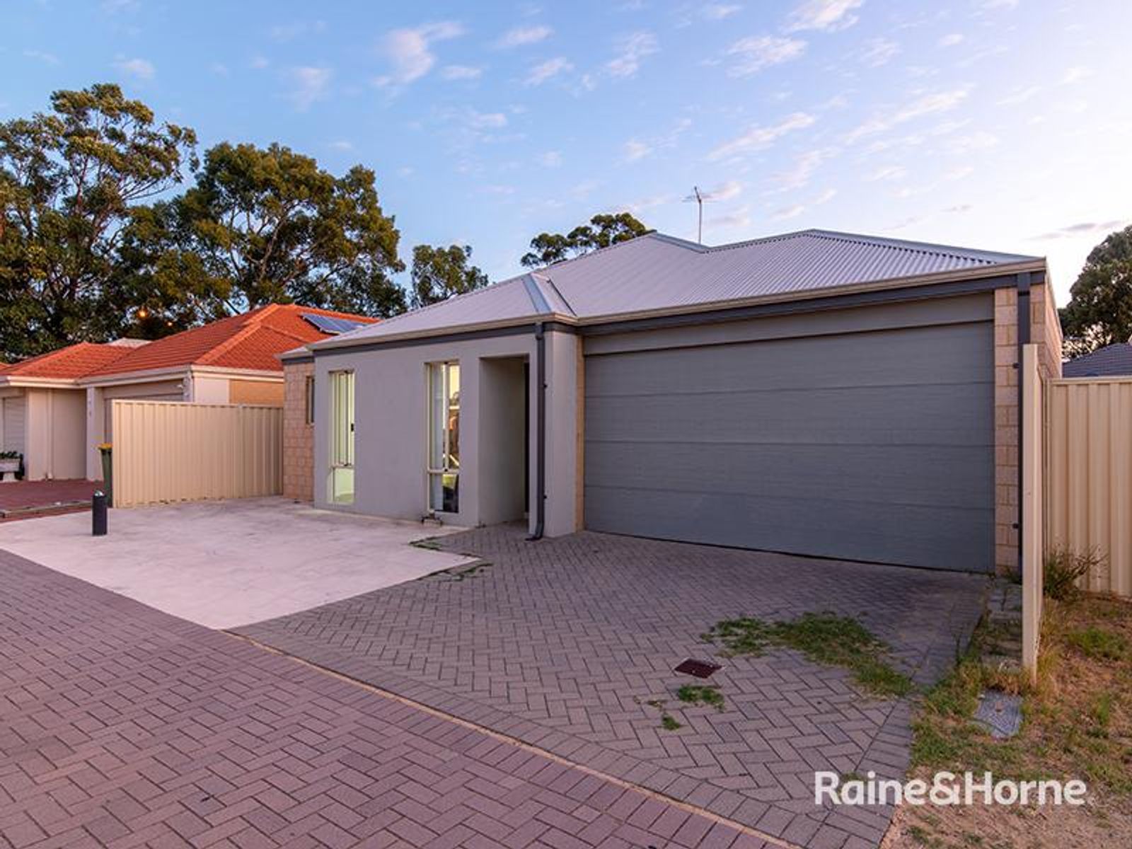 8/20 Tait Street, Armadale WA 6112