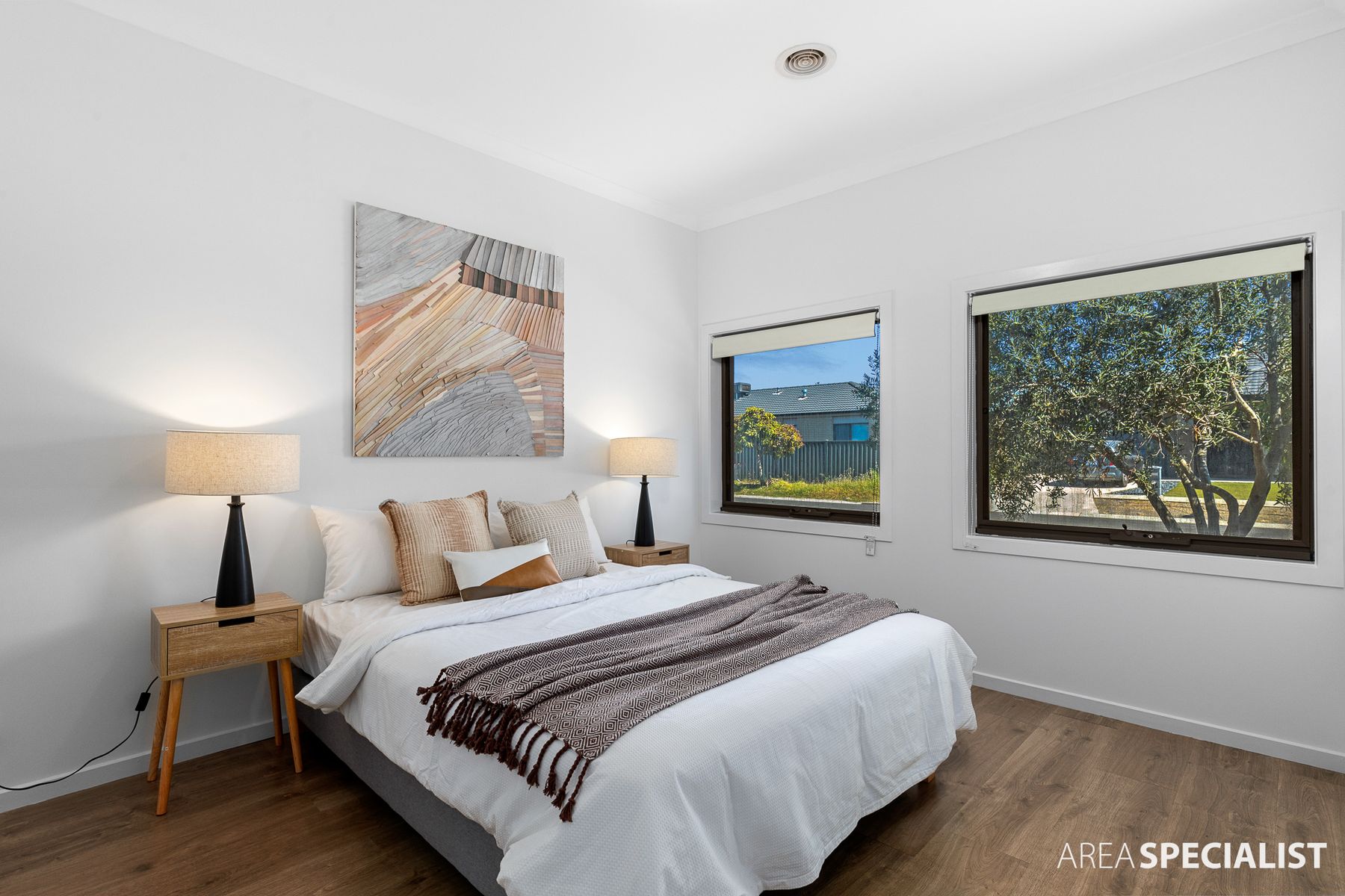 9 Woodlands Street, Tarneit, VIC 3029, Tarneit - Thumbnail 4