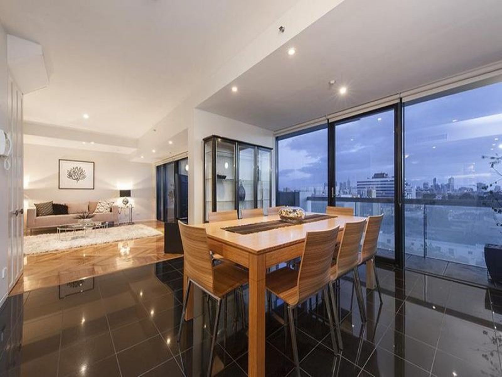 6P/228 The Avenue, Parkville - Thumbnail 8