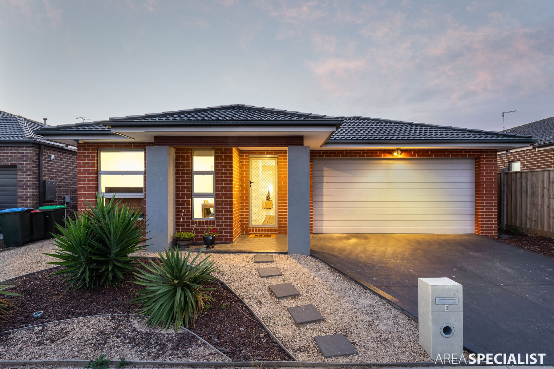 3 Firefly Road, Point Cook, VIC 3030, Point Cook - Thumbnail 2