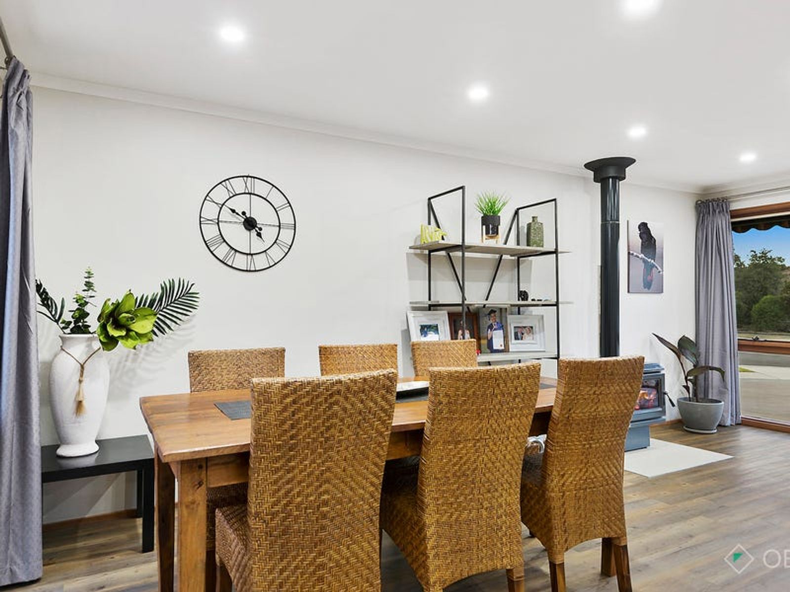 2 Torquay Court, Endeavour Hills, VIC 3802, Endeavour Hills - Thumbnail 4