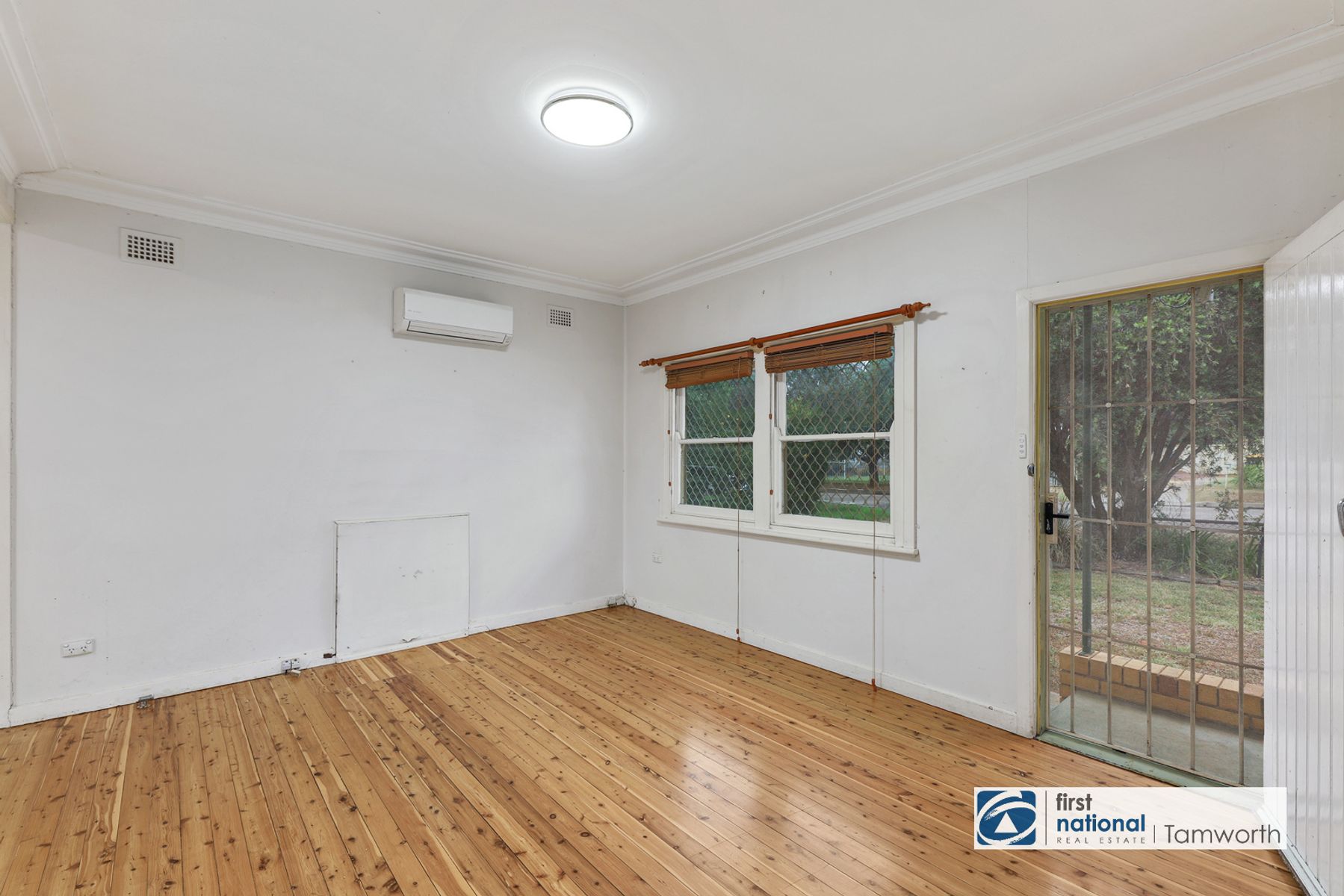 28 PETRA AVENUE, Tamworth NSW 2340, Tamworth - Thumbnail 5