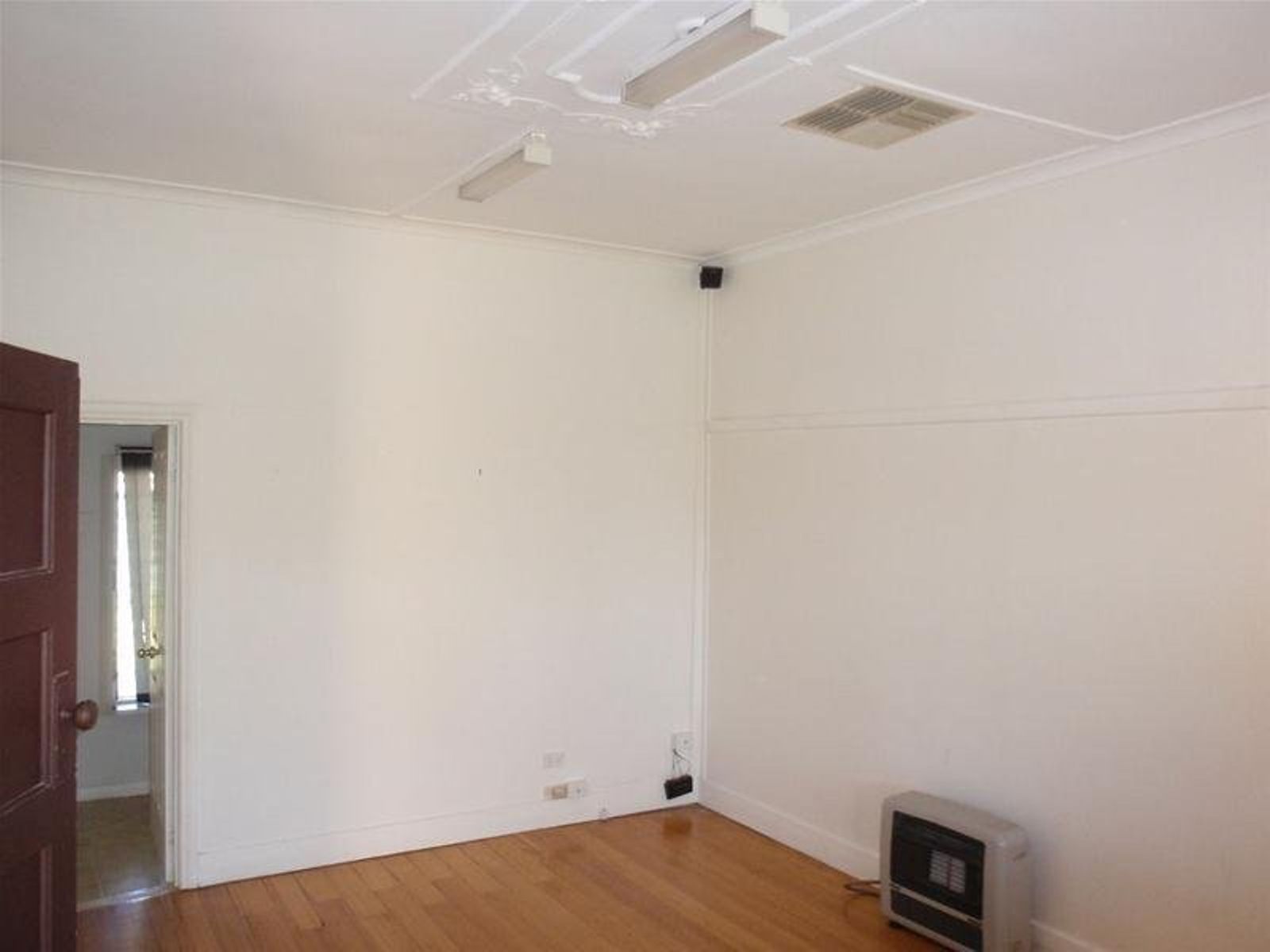 144 Pine Avenue, Mildura - Thumbnail 4