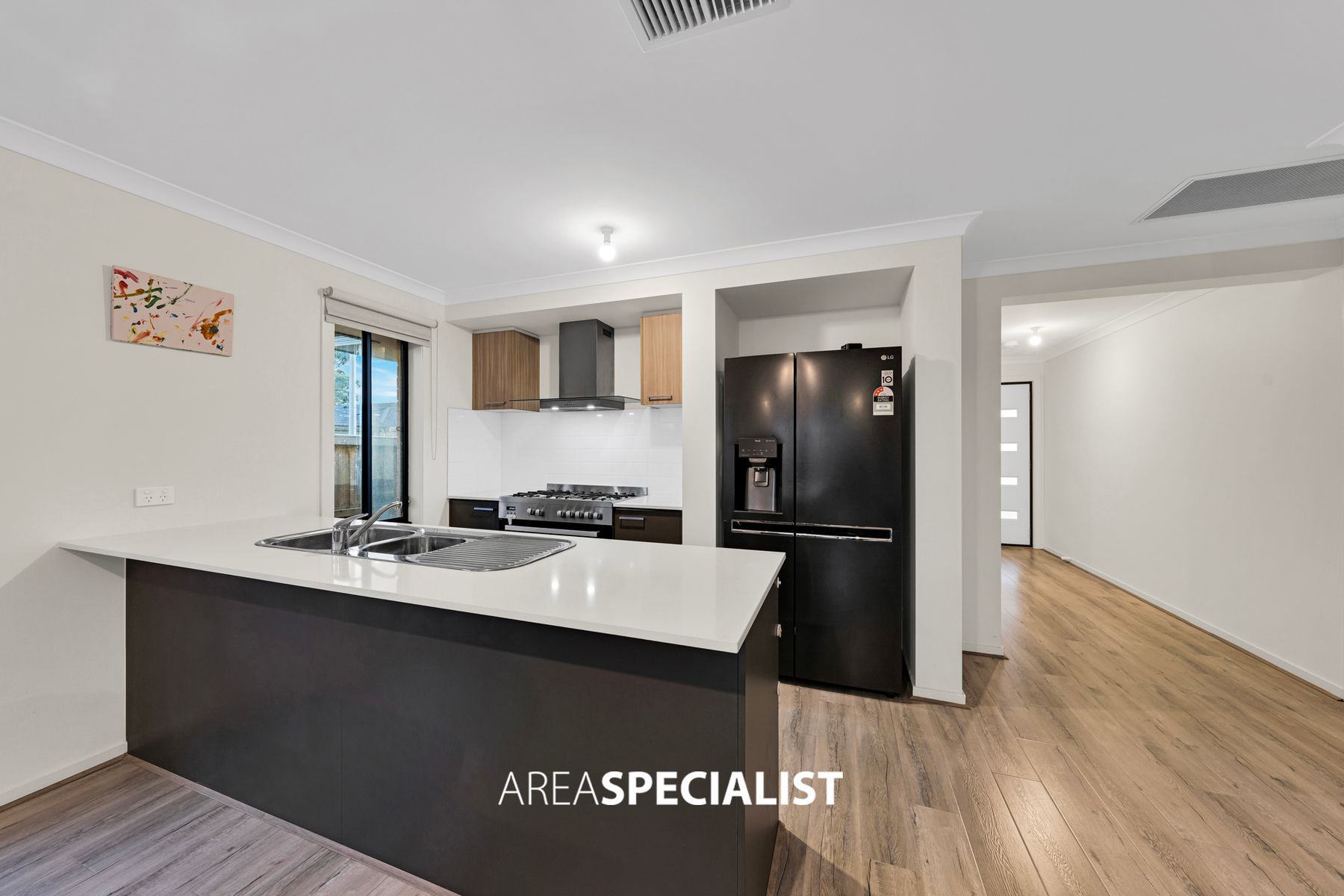 85 Sparrow Street, Cranbourne, VIC 3977, Cranbourne - Thumbnail 5