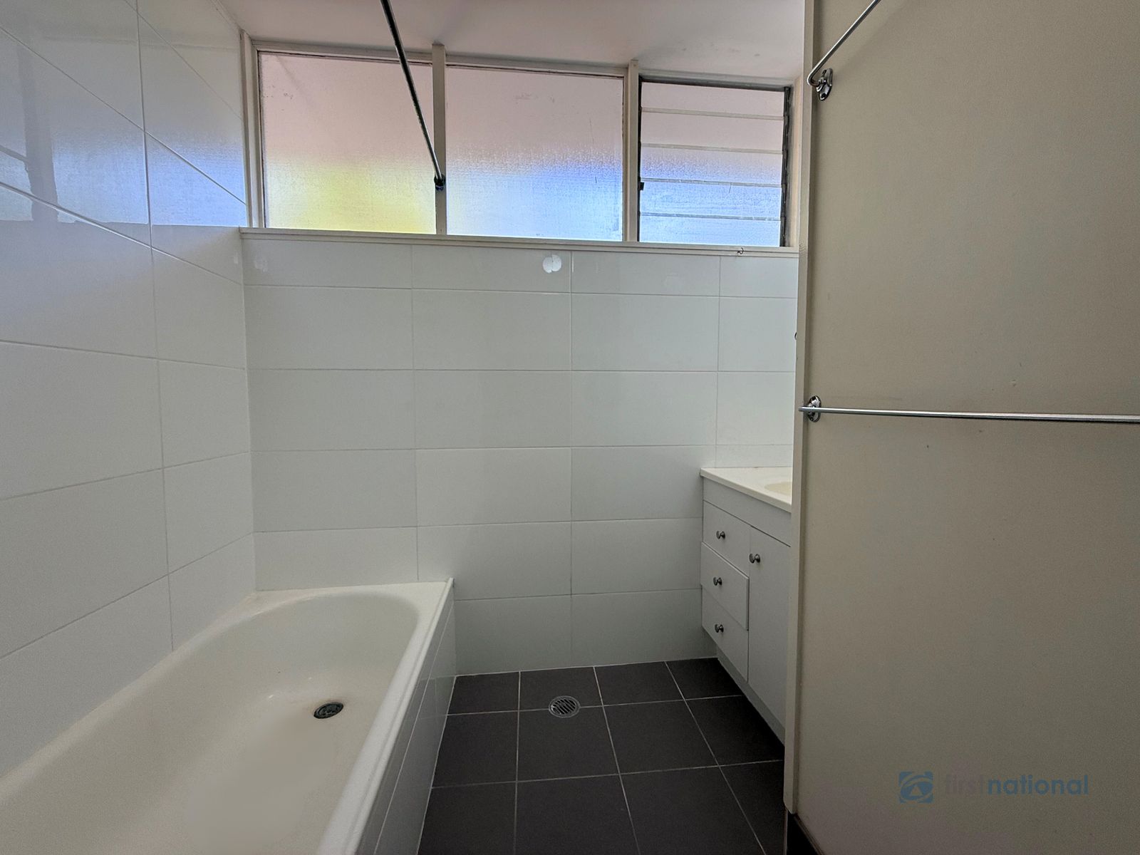 2/54 CHERMSIDE ROAD, Eastern Heights, QLD 4305, Eastern Heights - Thumbnail 6