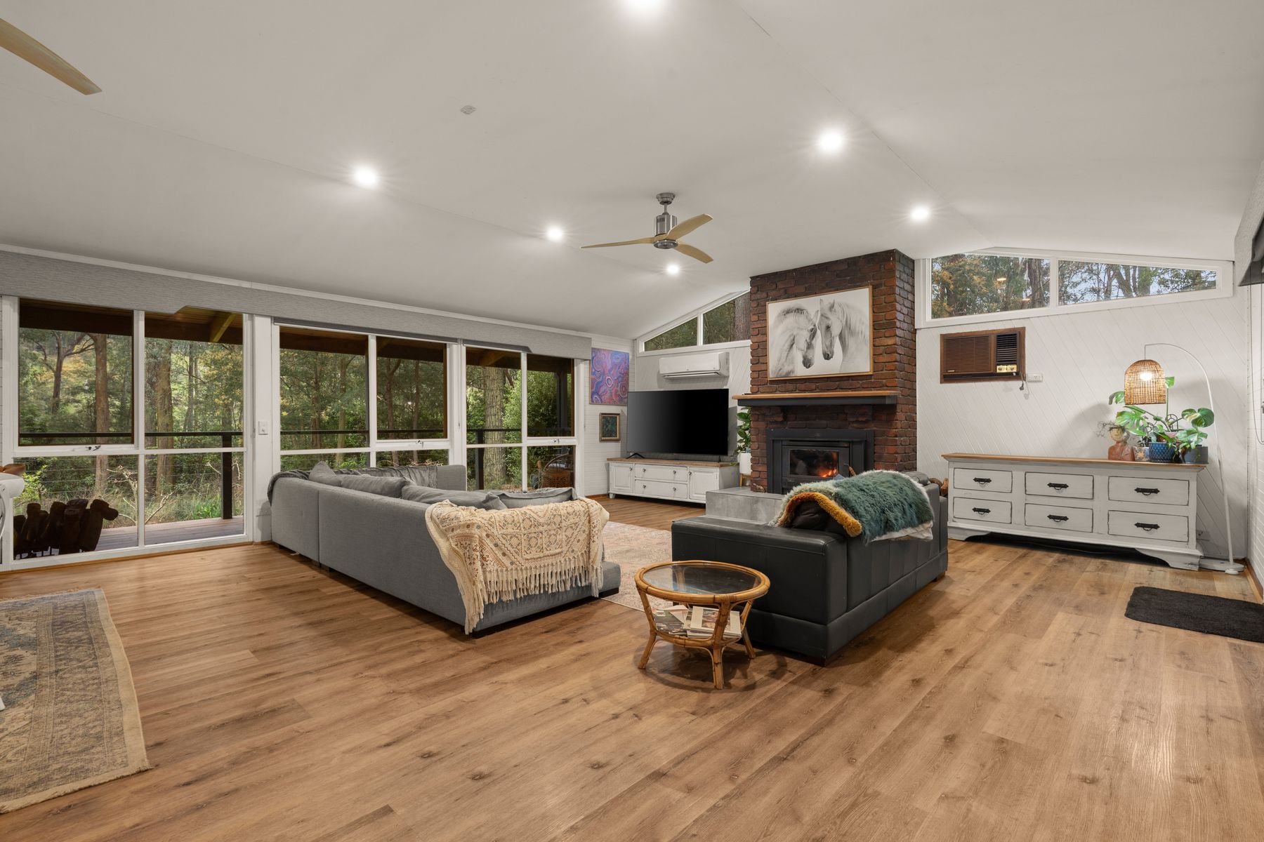 10 Stone Road South, Gembrook, VIC 3783, Gembrook - Thumbnail 5