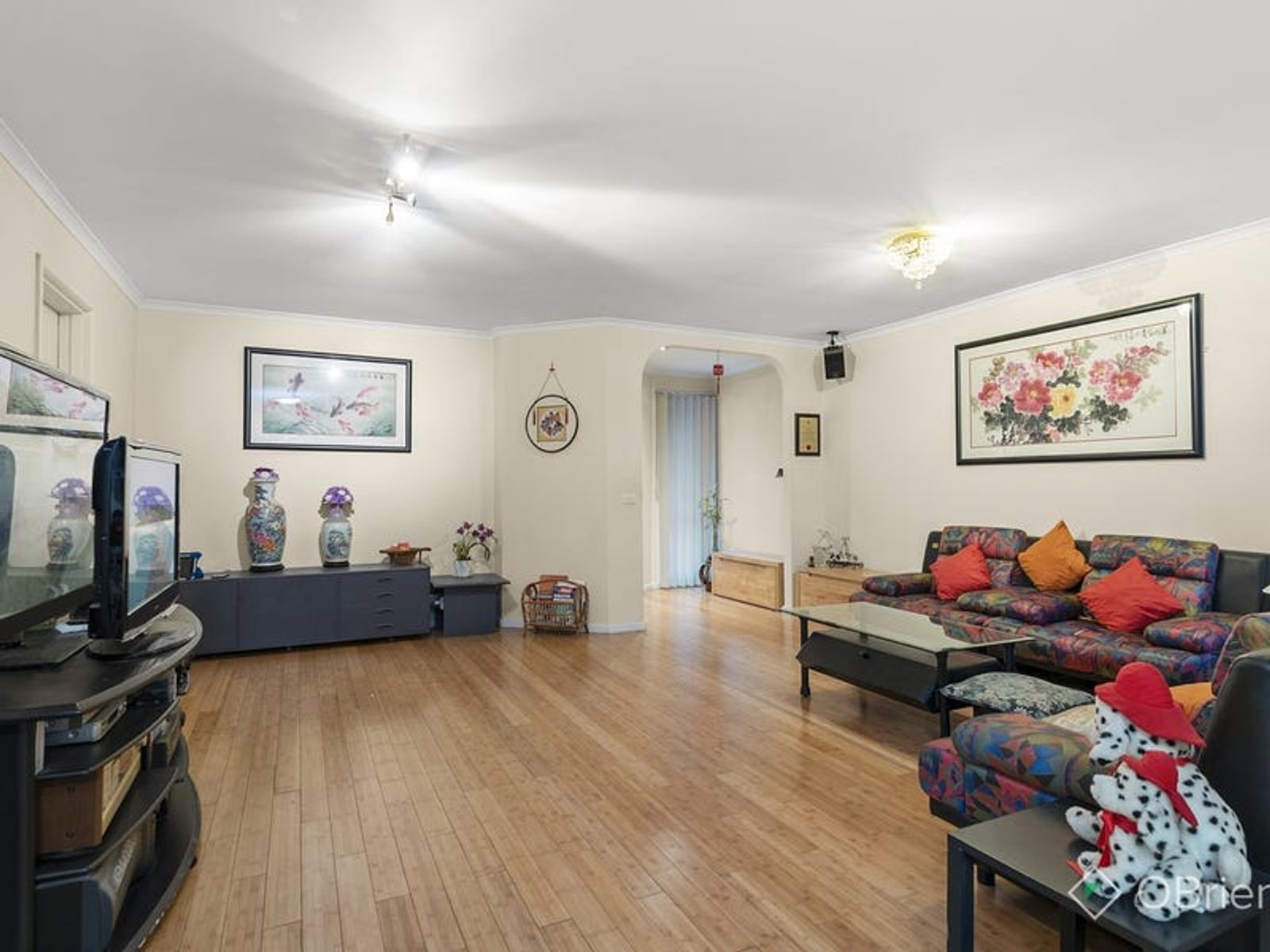 12 Arthur Phillip Drive, Endeavour Hills, VIC 3802, Endeavour Hills - Thumbnail 3