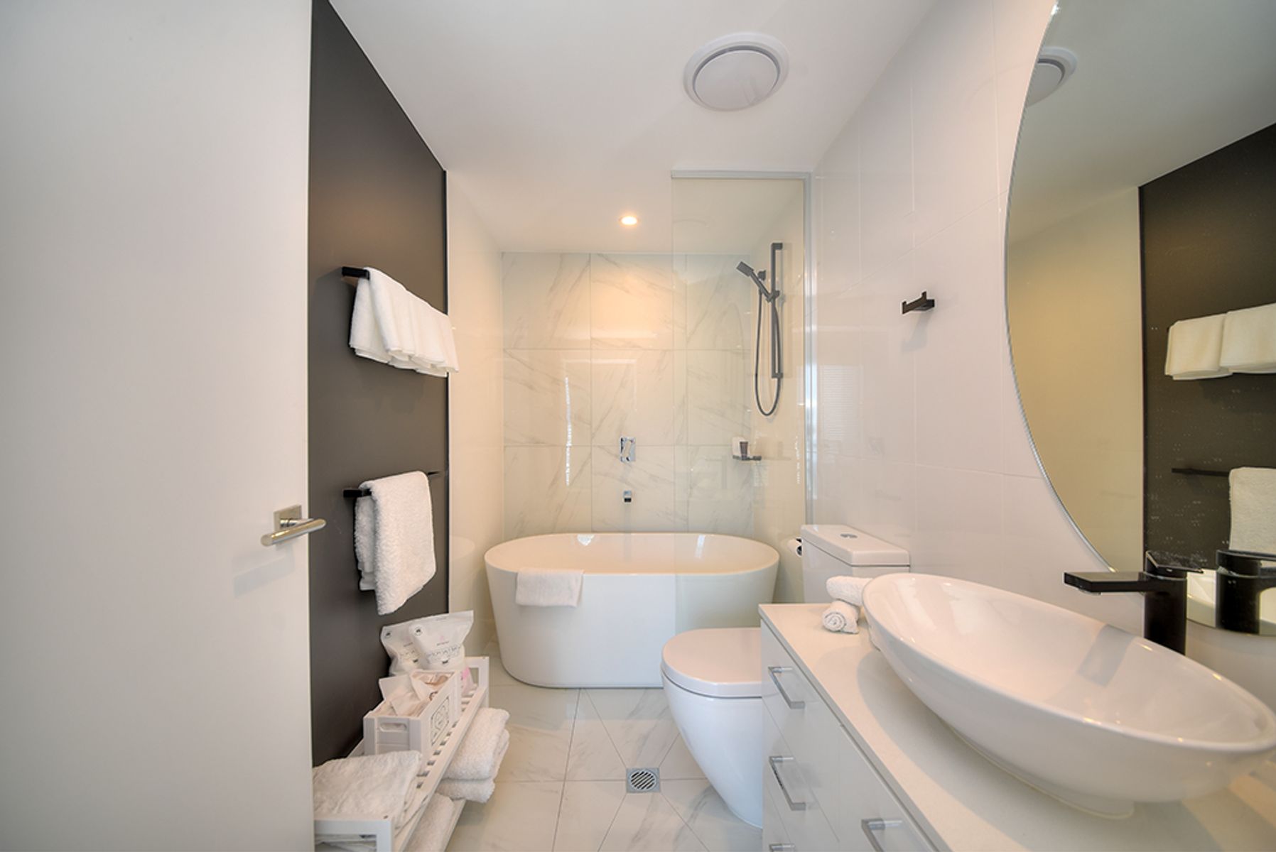 31310/5 Harbour Side Court, Biggera Waters, QLD 4216, Biggera Waters - Thumbnail 7