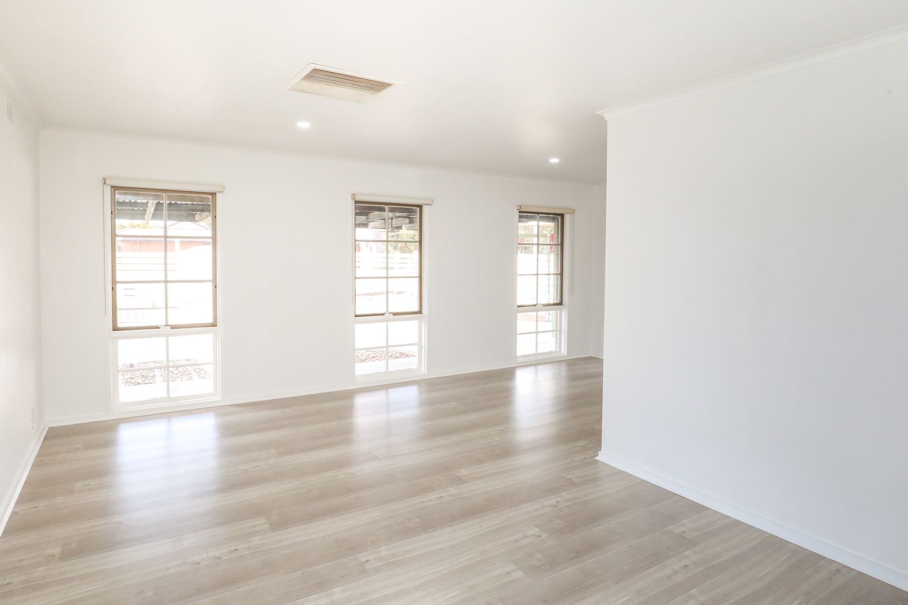 8 Bundarra Court, Mildura - Thumbnail 2