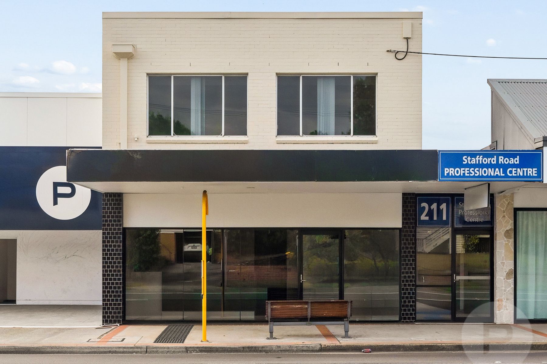 207 Stafford Road, Stafford - Image 1