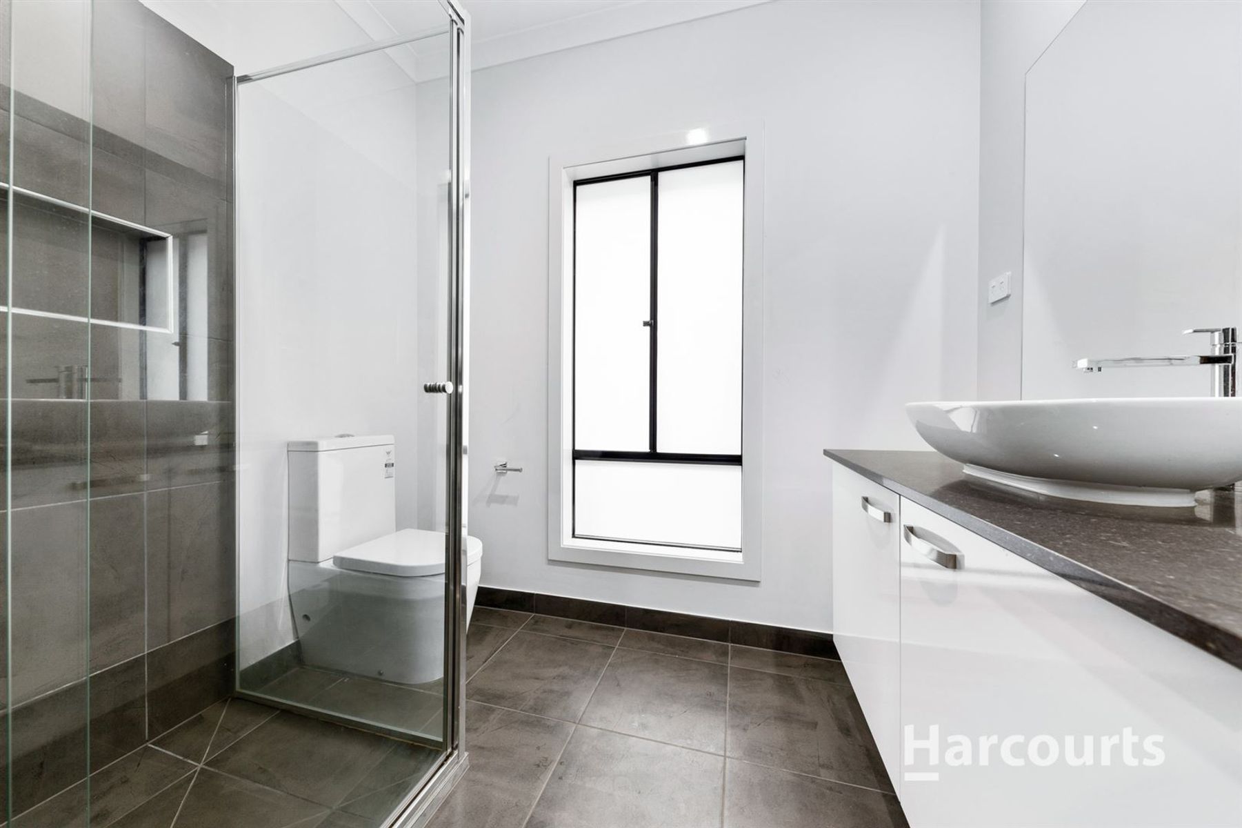 8 Godfrey St, Aintree, VIC 3336, Aintree - Thumbnail 3