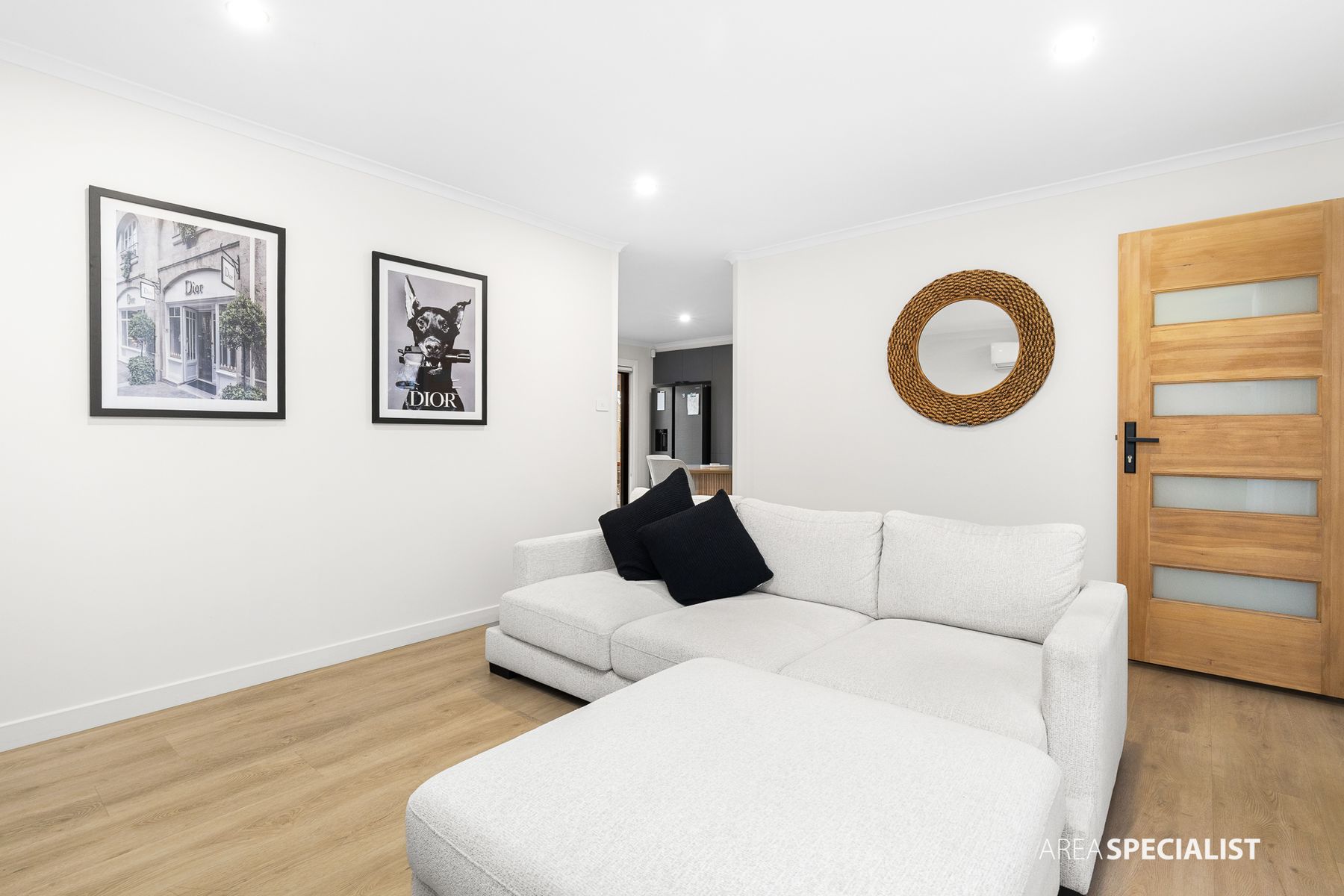 4 Latham Street, Werribee, VIC 3030, Werribee - Thumbnail 5