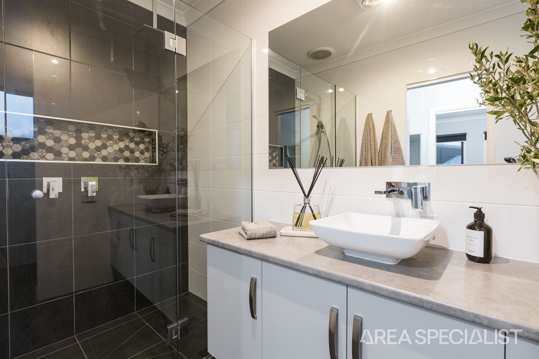 3 Luckymack Way, Mildura VIC 3500, Mildura - Thumbnail 5