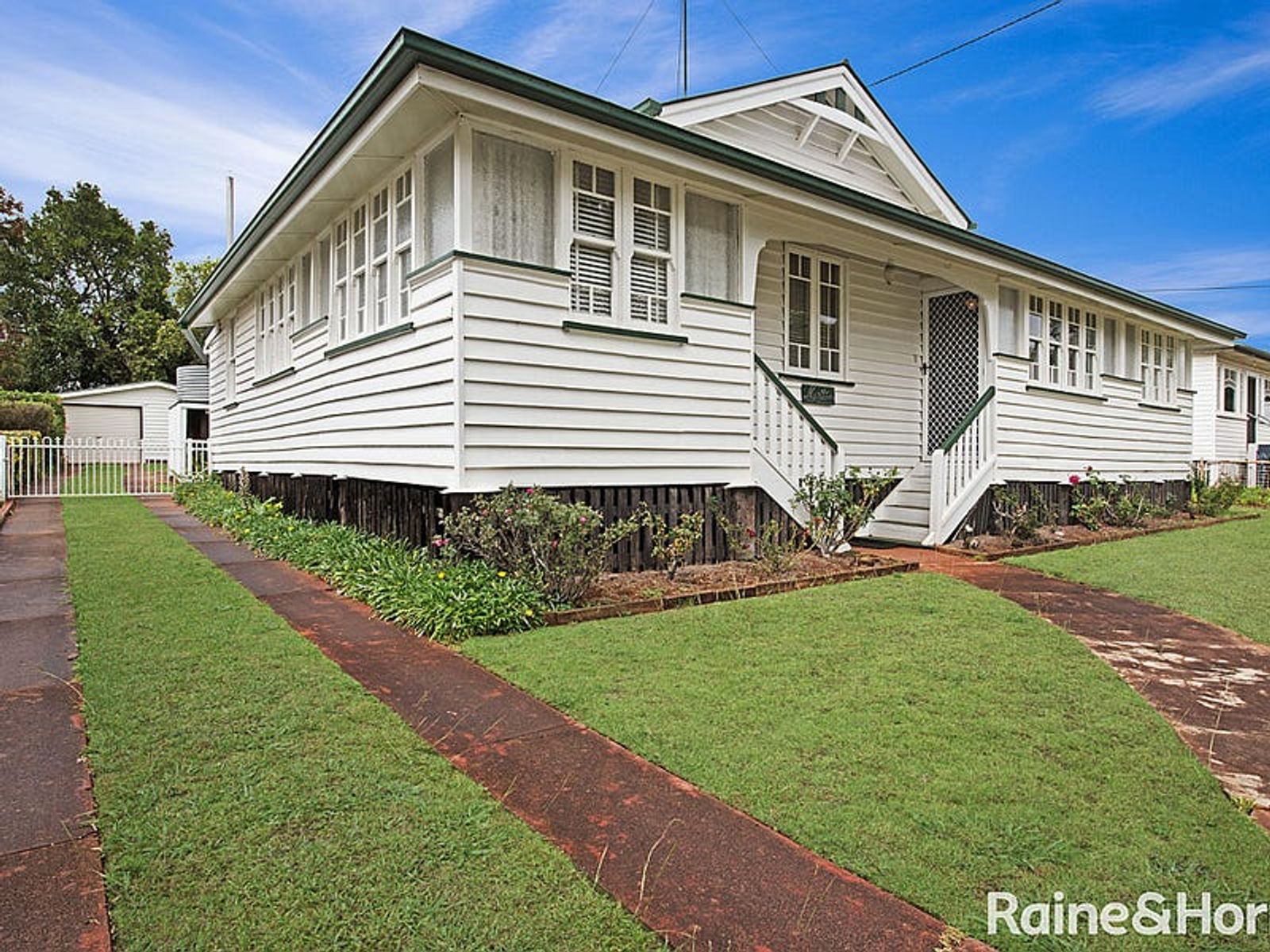 128 Taylor Street, Newtown QLD 4350, Newtown - Thumbnail 2