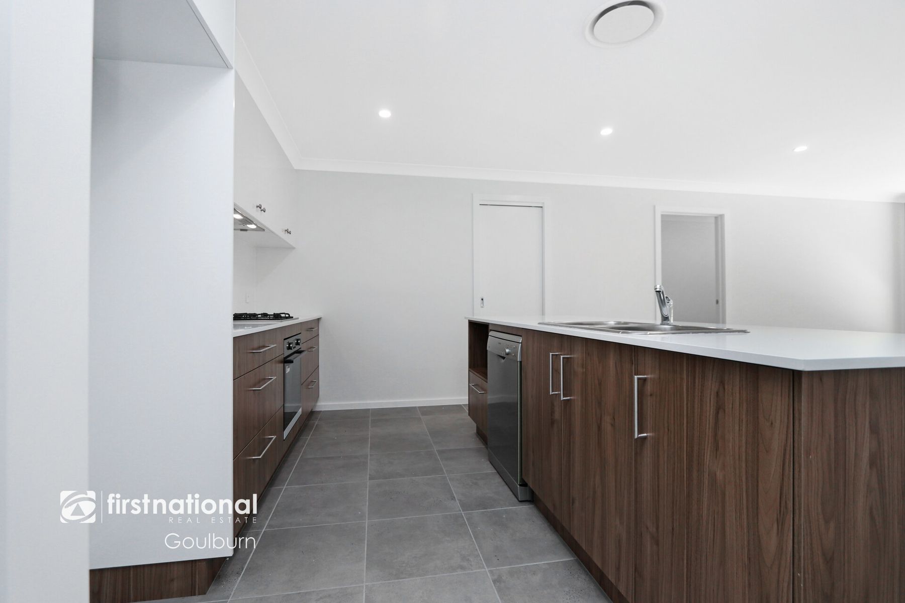 18 Poidevin Place, Goulburn NSW 2580, Goulburn - Thumbnail 5