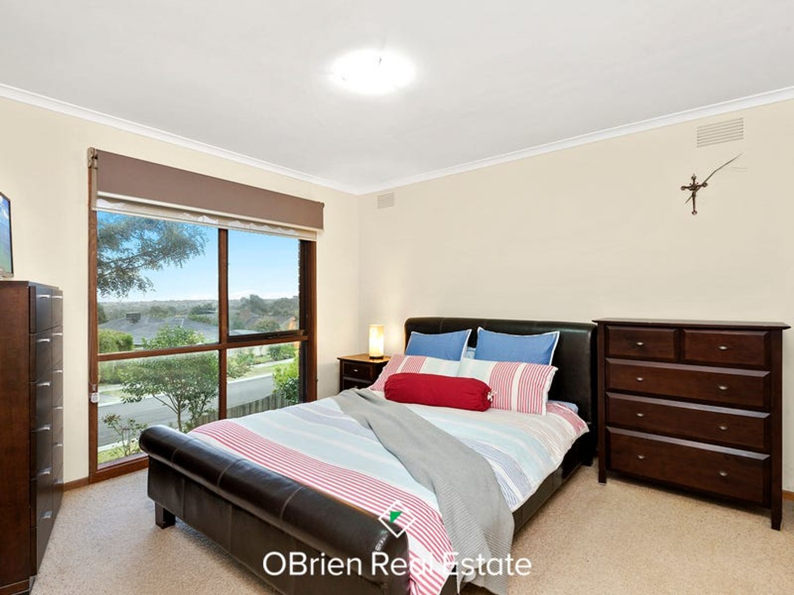 13 Parker Court, Endeavour Hills, VIC 3802, Endeavour Hills - Thumbnail 5