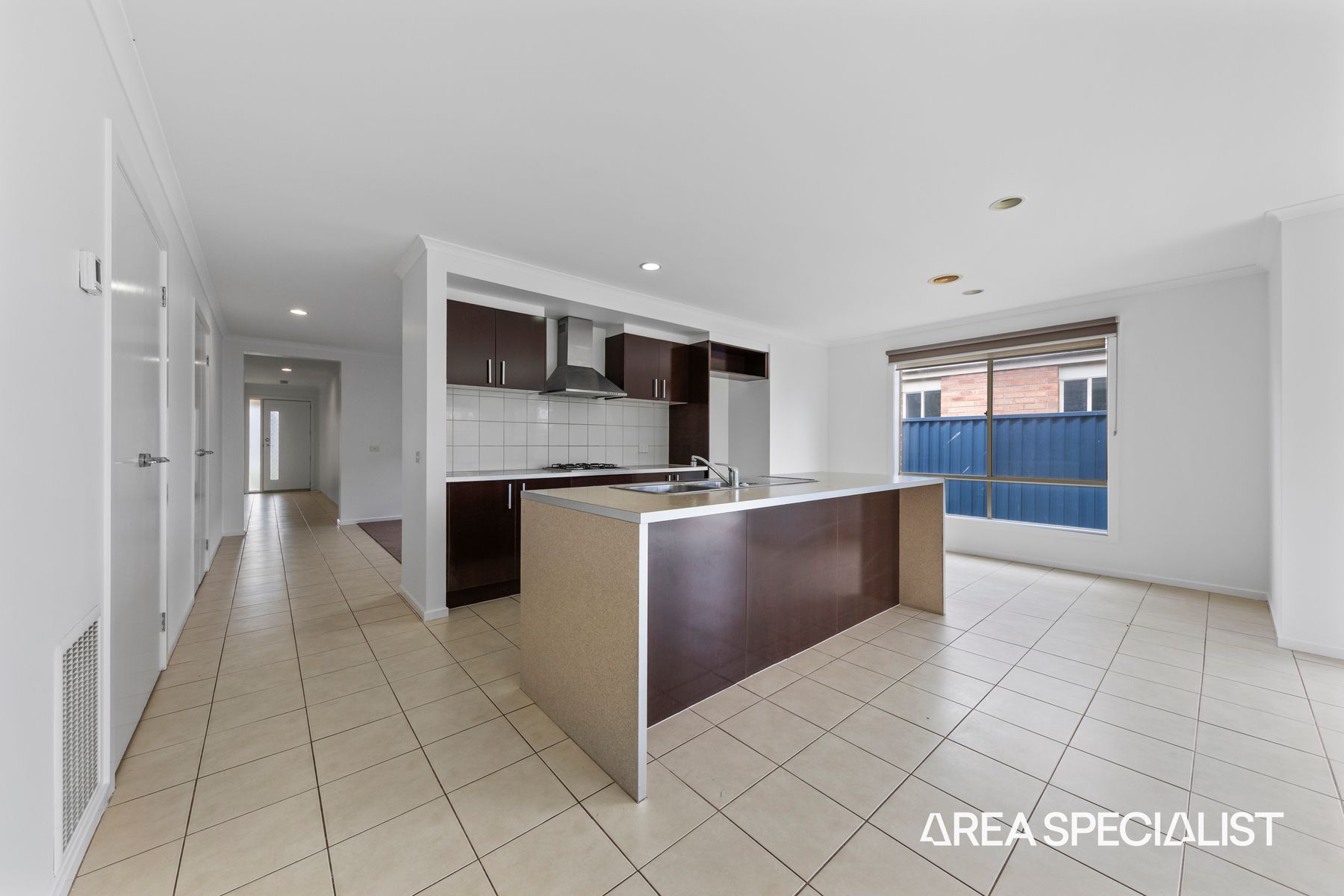41 Scarlet Crescent, Pakenham, Pakenham - Thumbnail 5